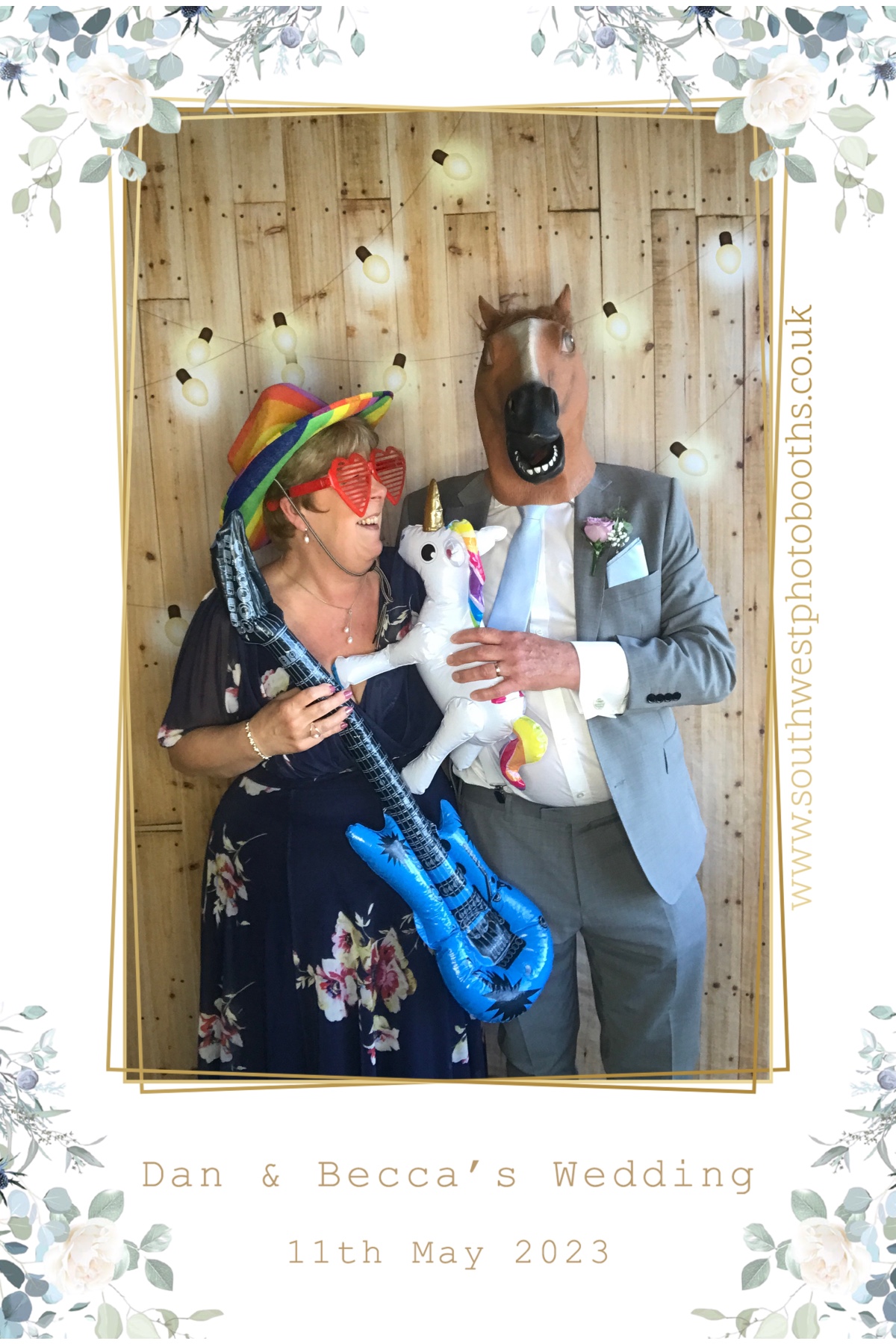 Dan and Becca | View more photos from the event at gallery.southwestphotobooths.co.uk/u/SWPB/Dan-and-Becca