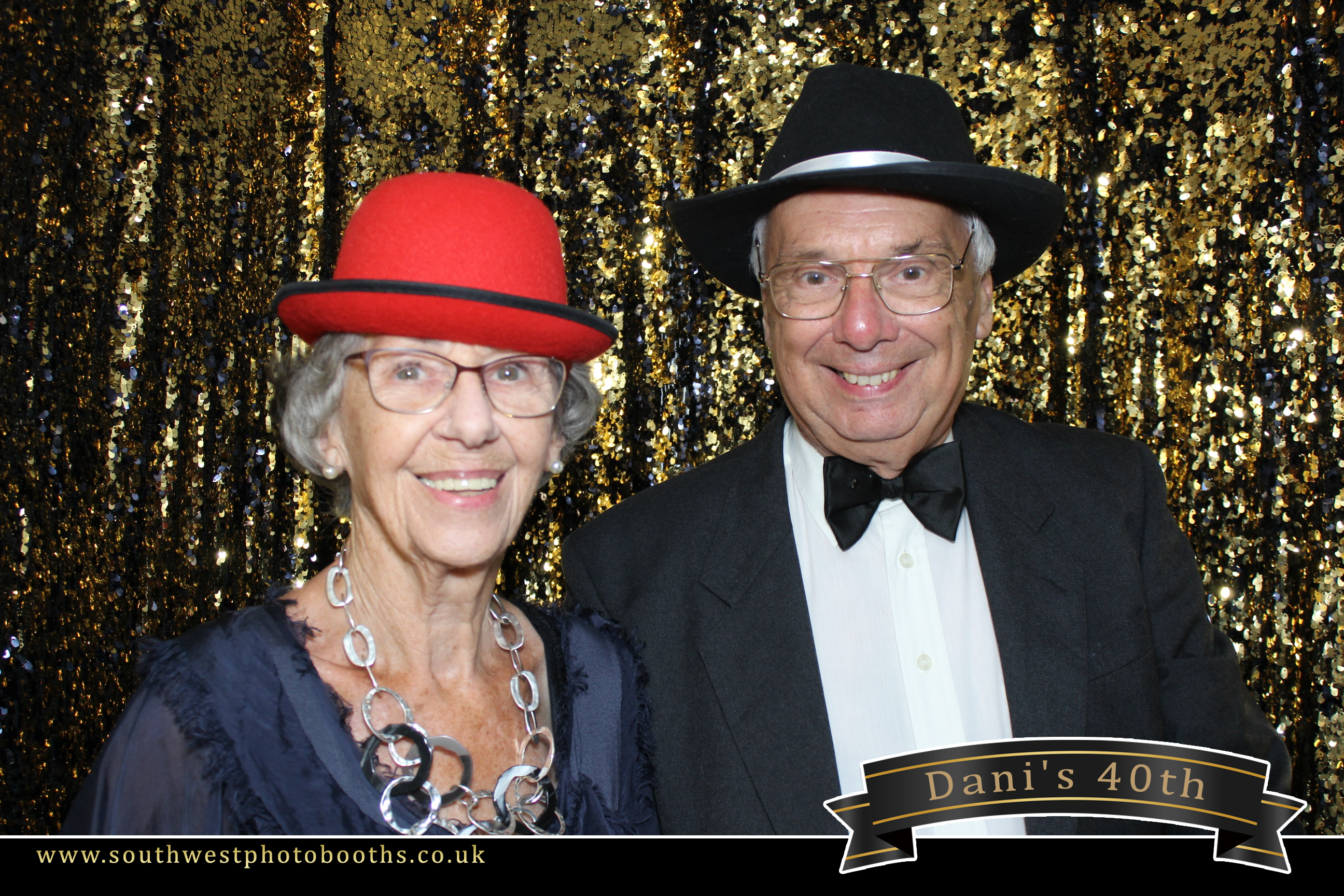 Dani's 40th Party | View more photos from the event at gallery.southwestphotobooths.co.uk/u/SWPB/Danis-40th-Party