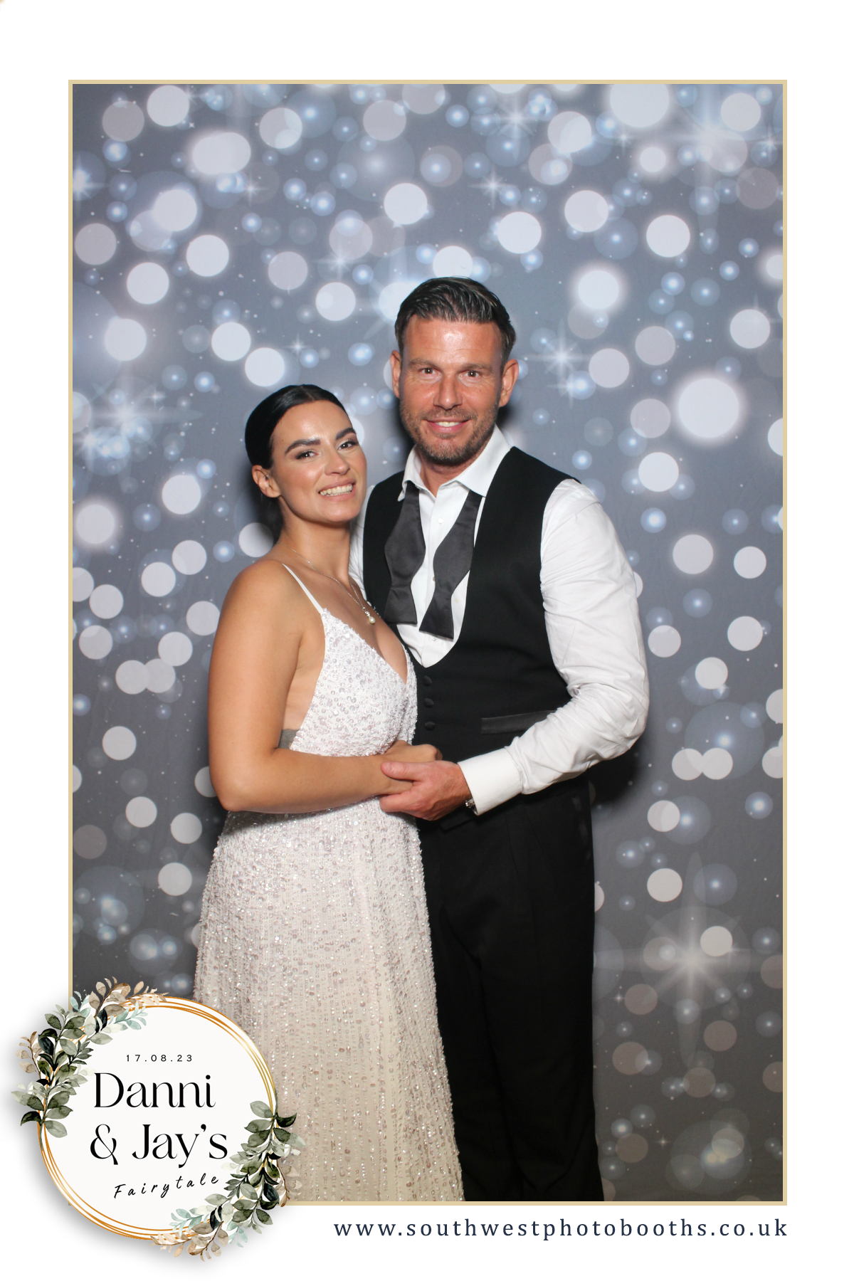 Danni and Jay’s Fairytale | View more photos from the event at gallery.southwestphotobooths.co.uk/u/SWPB/Danni-and-Jay’s-Fairytale