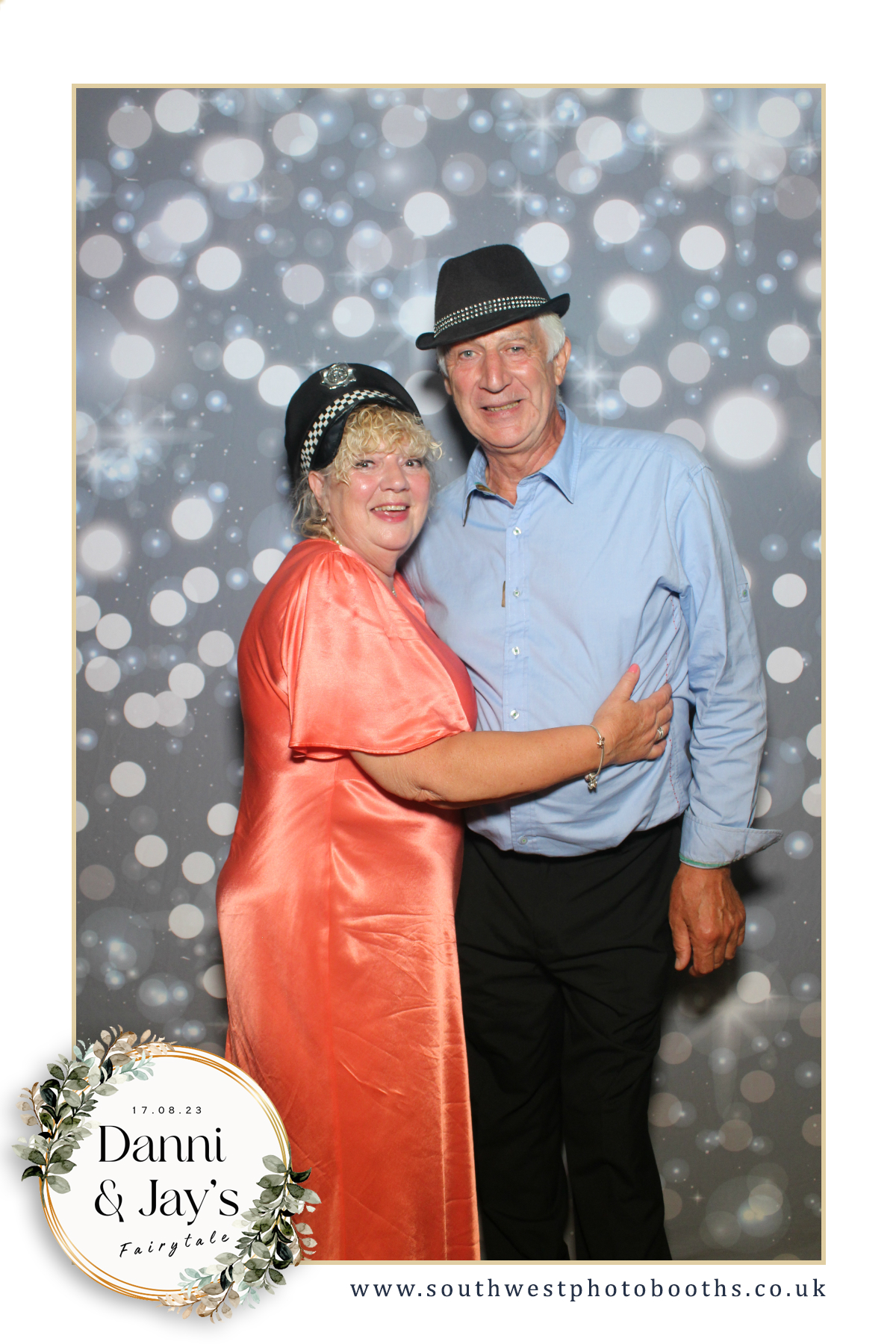 Danni and Jay’s Fairytale | View more photos from the event at gallery.southwestphotobooths.co.uk/u/SWPB/Danni-and-Jay’s-Fairytale