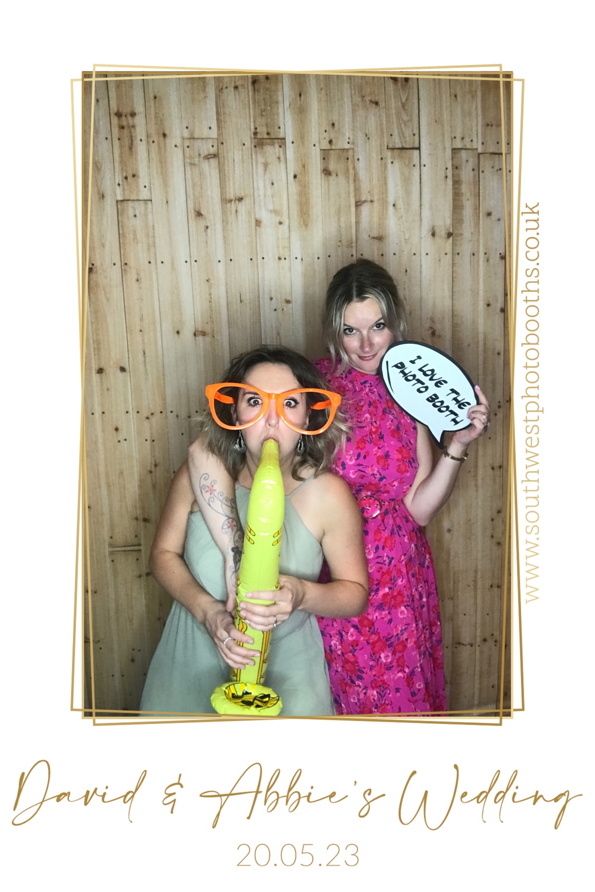 David and Abbie | View more photos from the event at gallery.southwestphotobooths.co.uk/u/SWPB/David-and-Abbie
