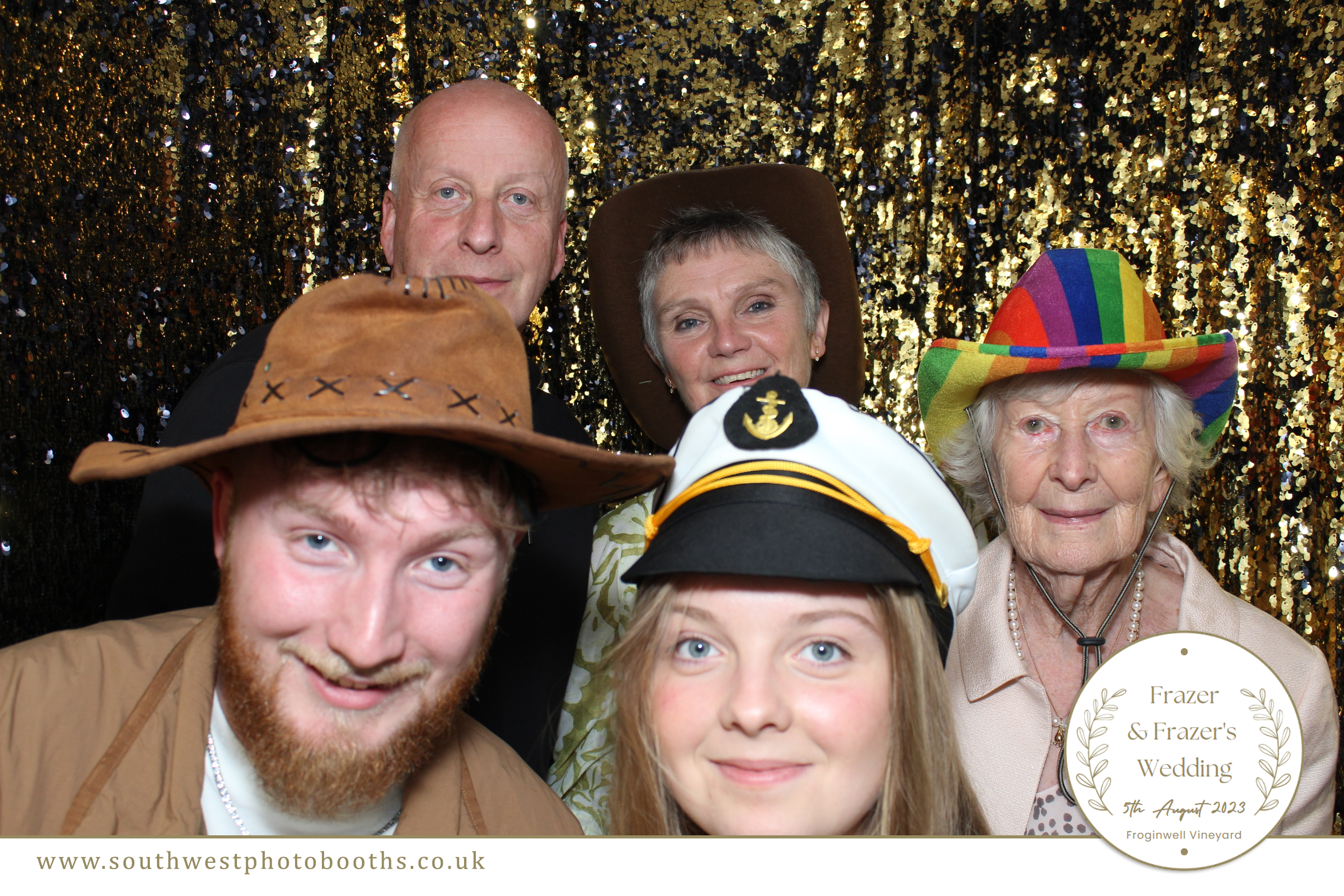 Frazer and Frazer | View more photos from the event at gallery.southwestphotobooths.co.uk/u/SWPB/Frazer-and-Frazer