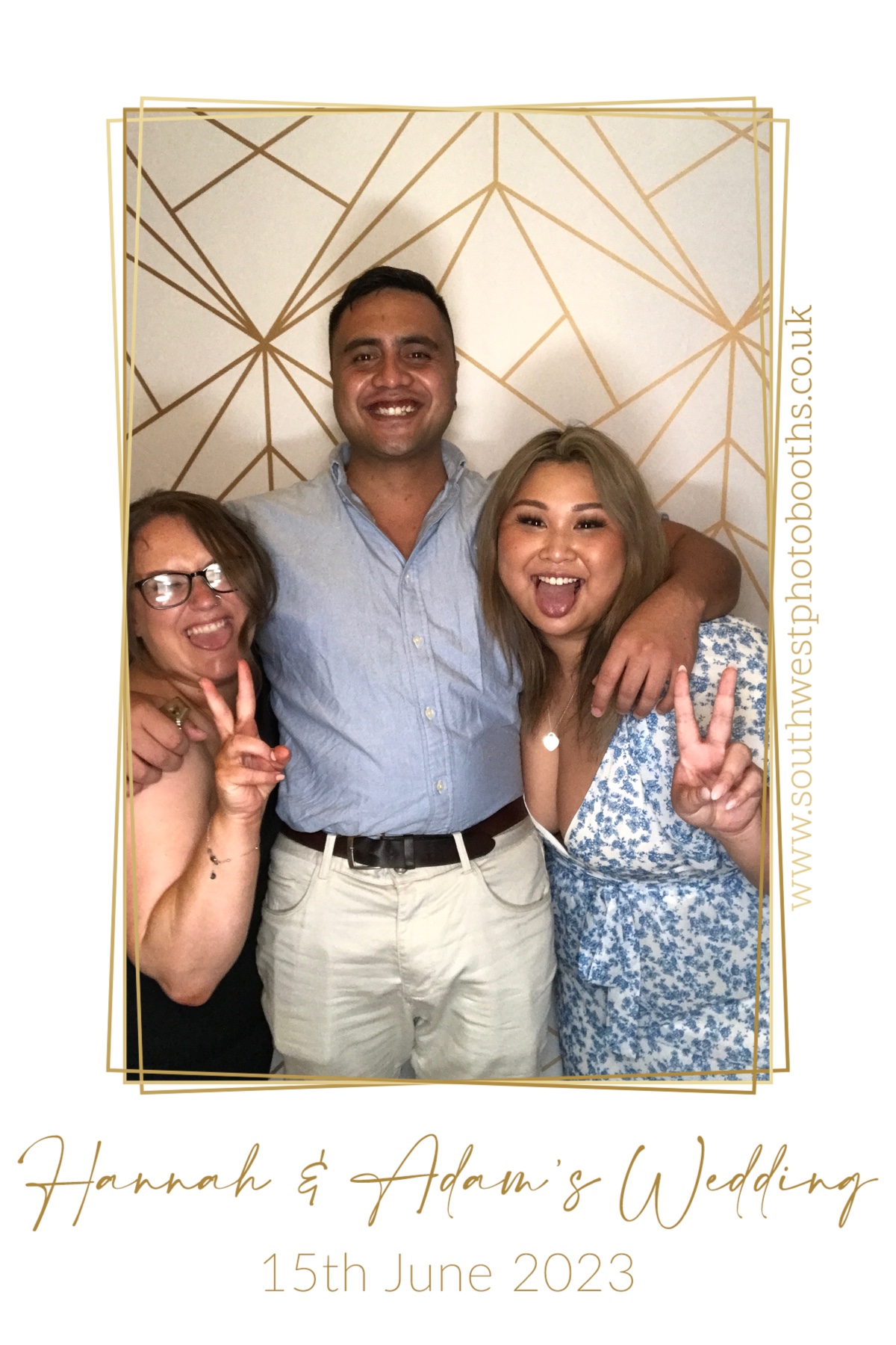 Hannah & Adam | View more photos from the event at gallery.southwestphotobooths.co.uk/u/SWPB/Hannah-Adam