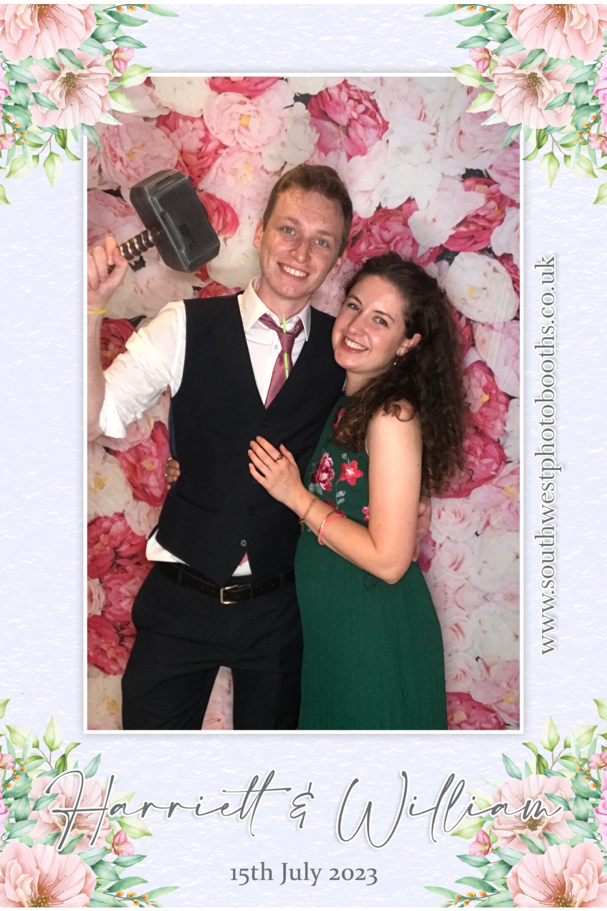 Harriett and William | View more photos from the event at gallery.southwestphotobooths.co.uk/u/SWPB/Harriett-and-William