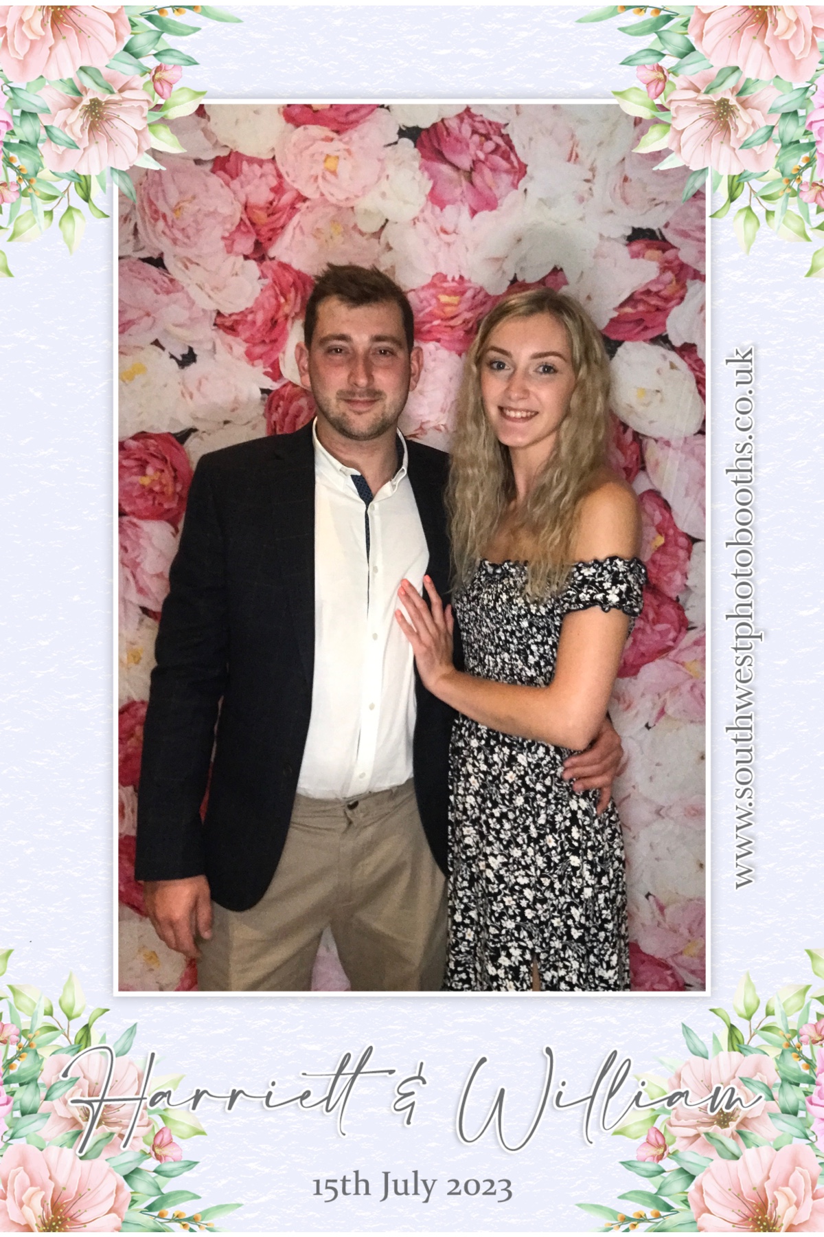Harriett and William | View more photos from the event at gallery.southwestphotobooths.co.uk/u/SWPB/Harriett-and-William