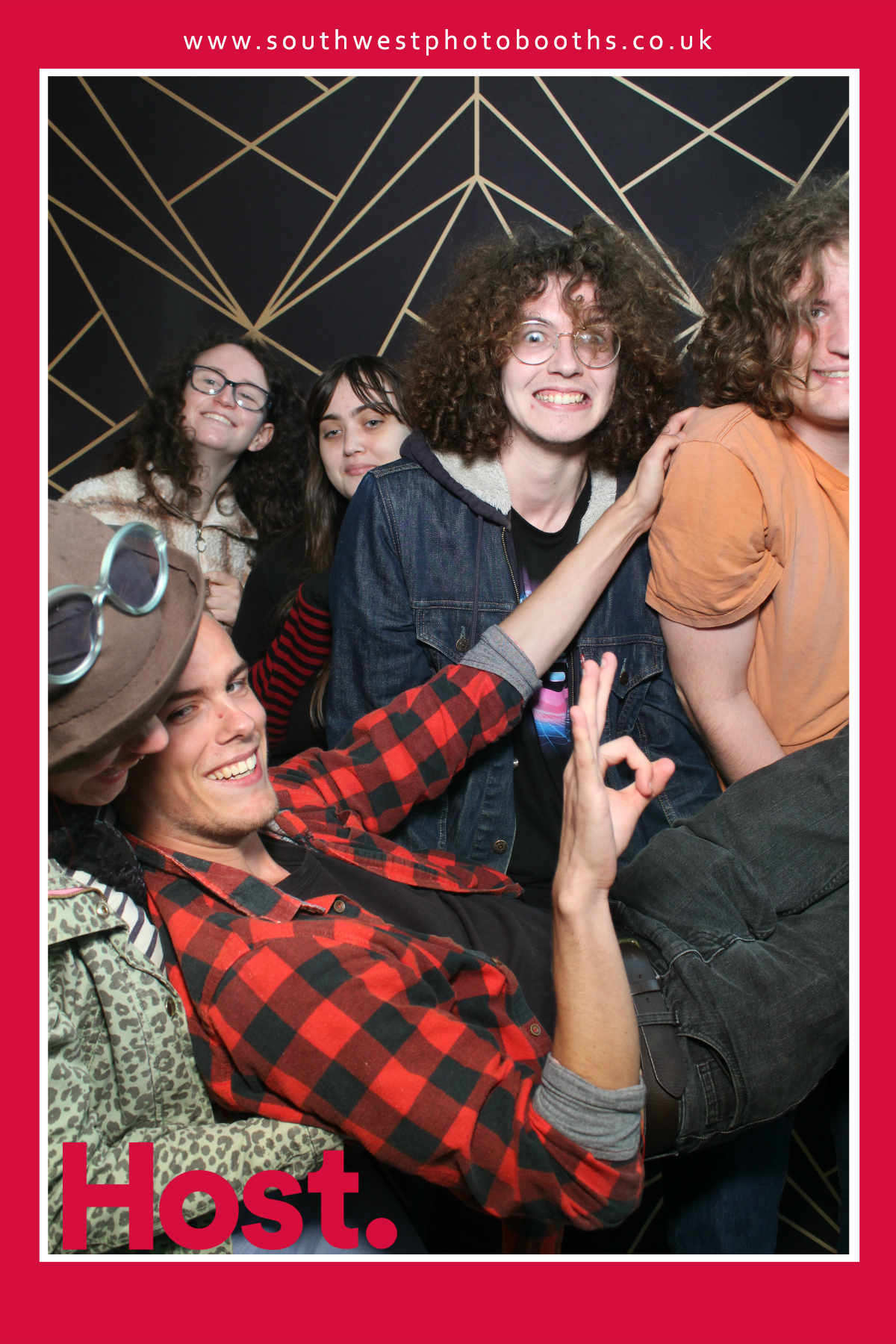 Host Students Welcome Event 2023 | View more photos from the event at gallery.southwestphotobooths.co.uk/u/SWPB/Host-Students-Welcome-Event-2023