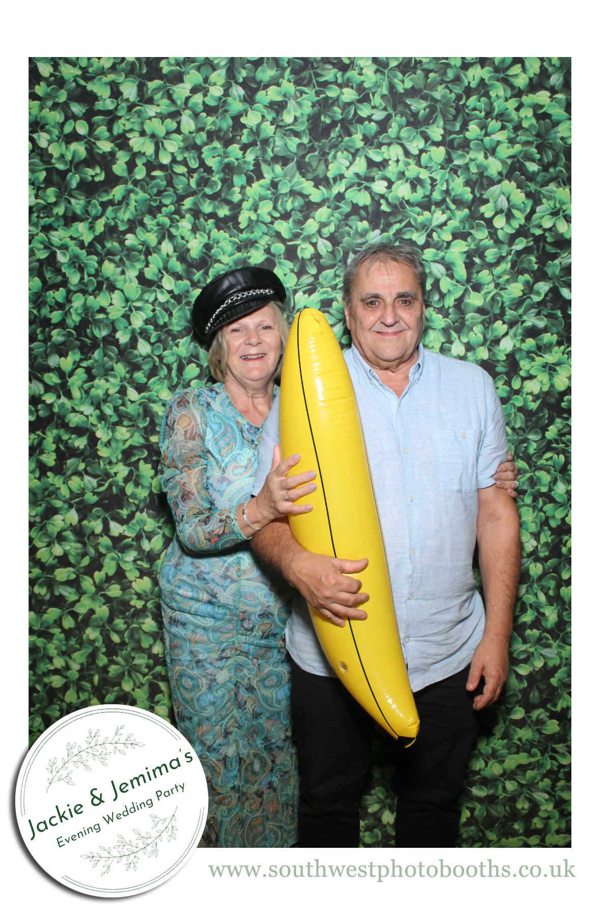 Jackie and Jemima | View more photos from the event at gallery.southwestphotobooths.co.uk/u/SWPB/Jackie-and-Jemima