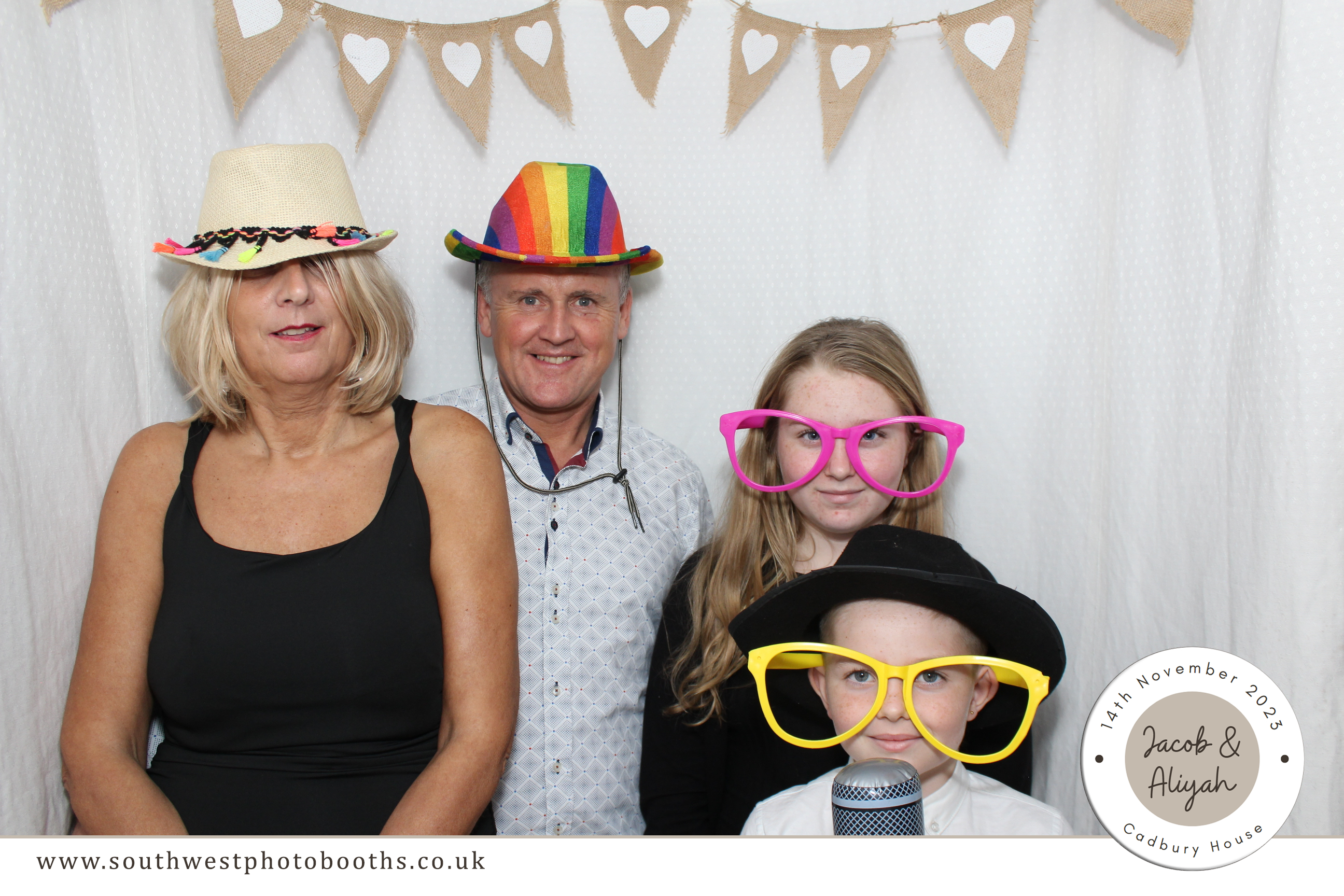 Jacob & Aliyah | View more photos from the event at gallery.southwestphotobooths.co.uk/u/SWPB/Jacob-Aliyah