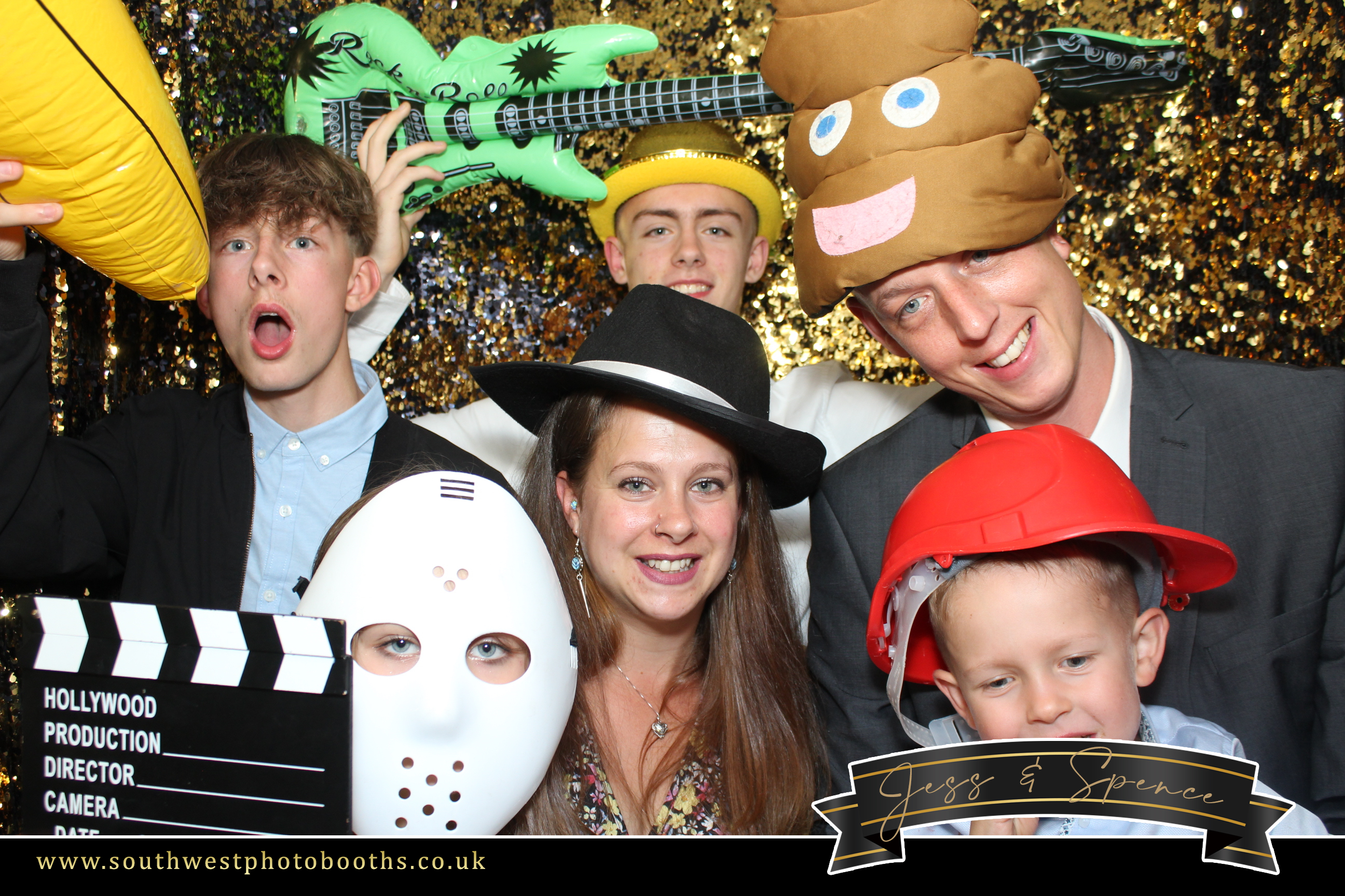 Jess and Spence | View more photos from the event at gallery.southwestphotobooths.co.uk/u/SWPB/Jess-and-Spence