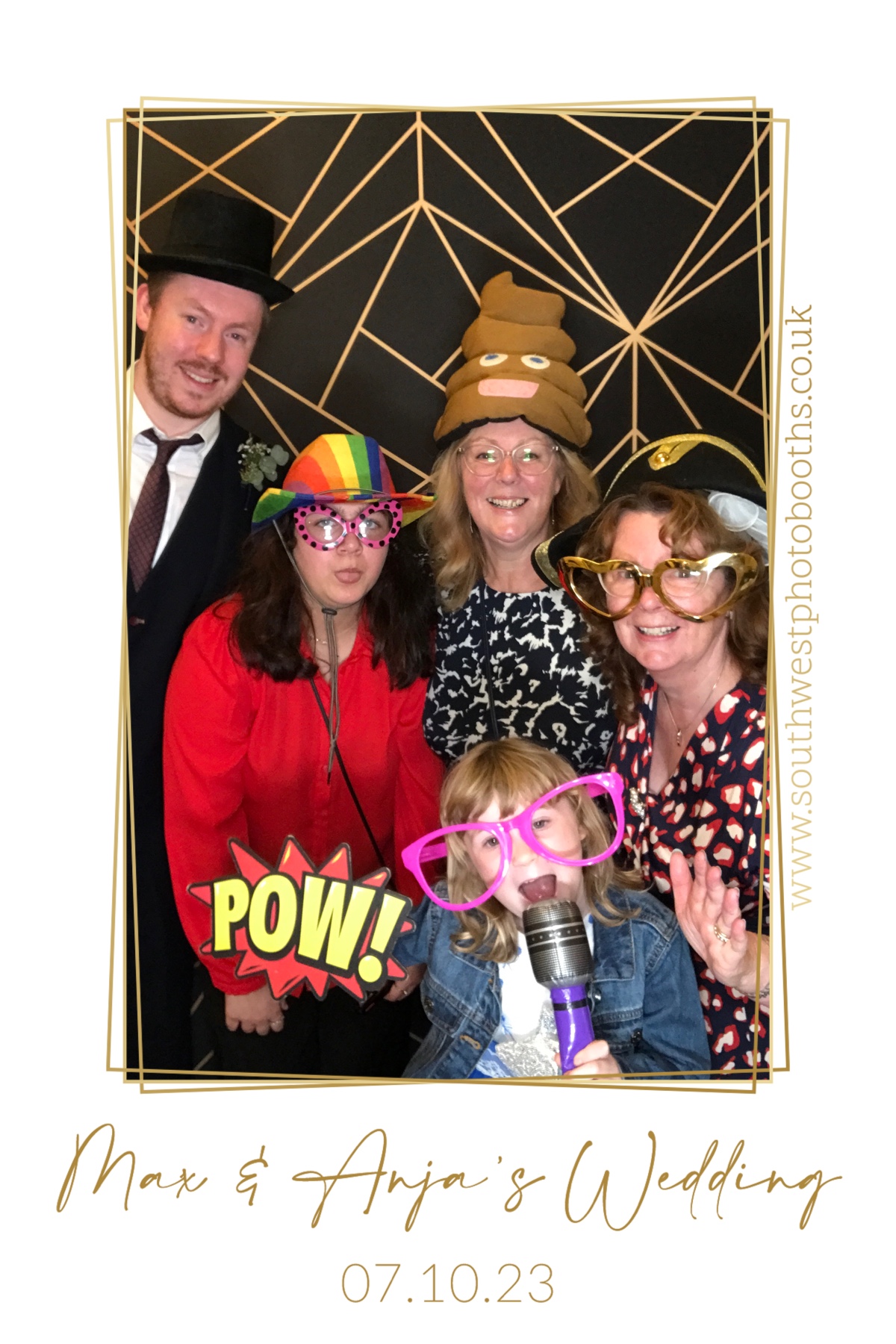 Max and Anja | View more photos from the event at gallery.southwestphotobooths.co.uk/u/SWPB/Max-and-Anja