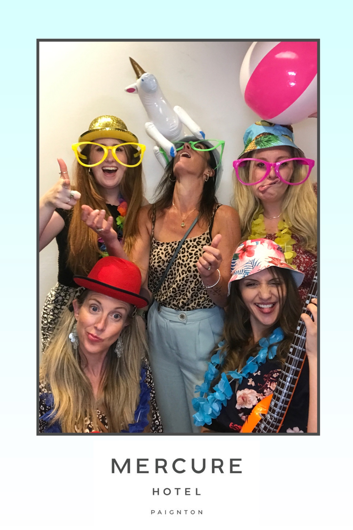 Mercure Paignton Grand Opening | View more photos from the event at gallery.southwestphotobooths.co.uk/u/SWPB/Mercure-Paignton-Grand-Opening