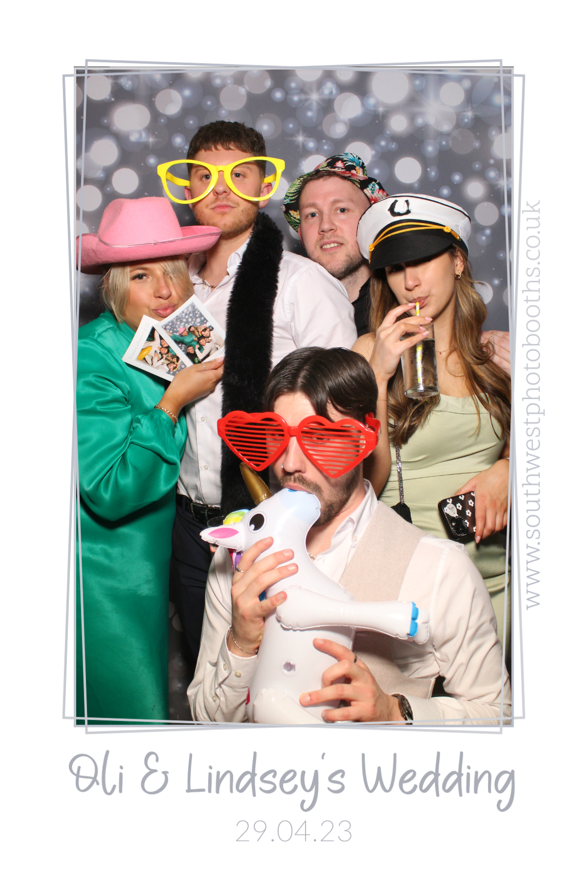 Oli & Lindsey's Wedding | View more photos from the event at gallery.southwestphotobooths.co.uk/u/SWPB/Oli-Lindseys-Wedding