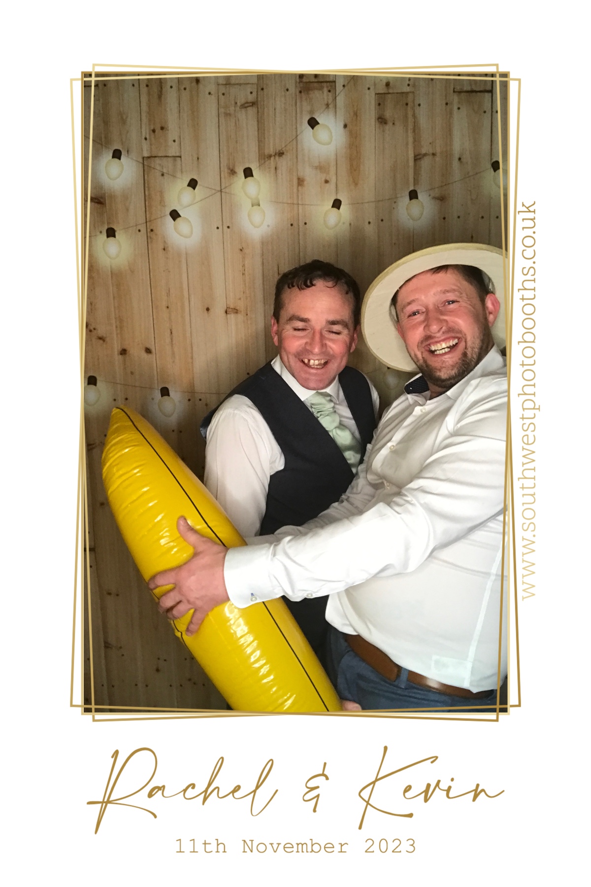 Rachel and Kevin | View more photos from the event at gallery.southwestphotobooths.co.uk/u/SWPB/Rachel-and-Kevin