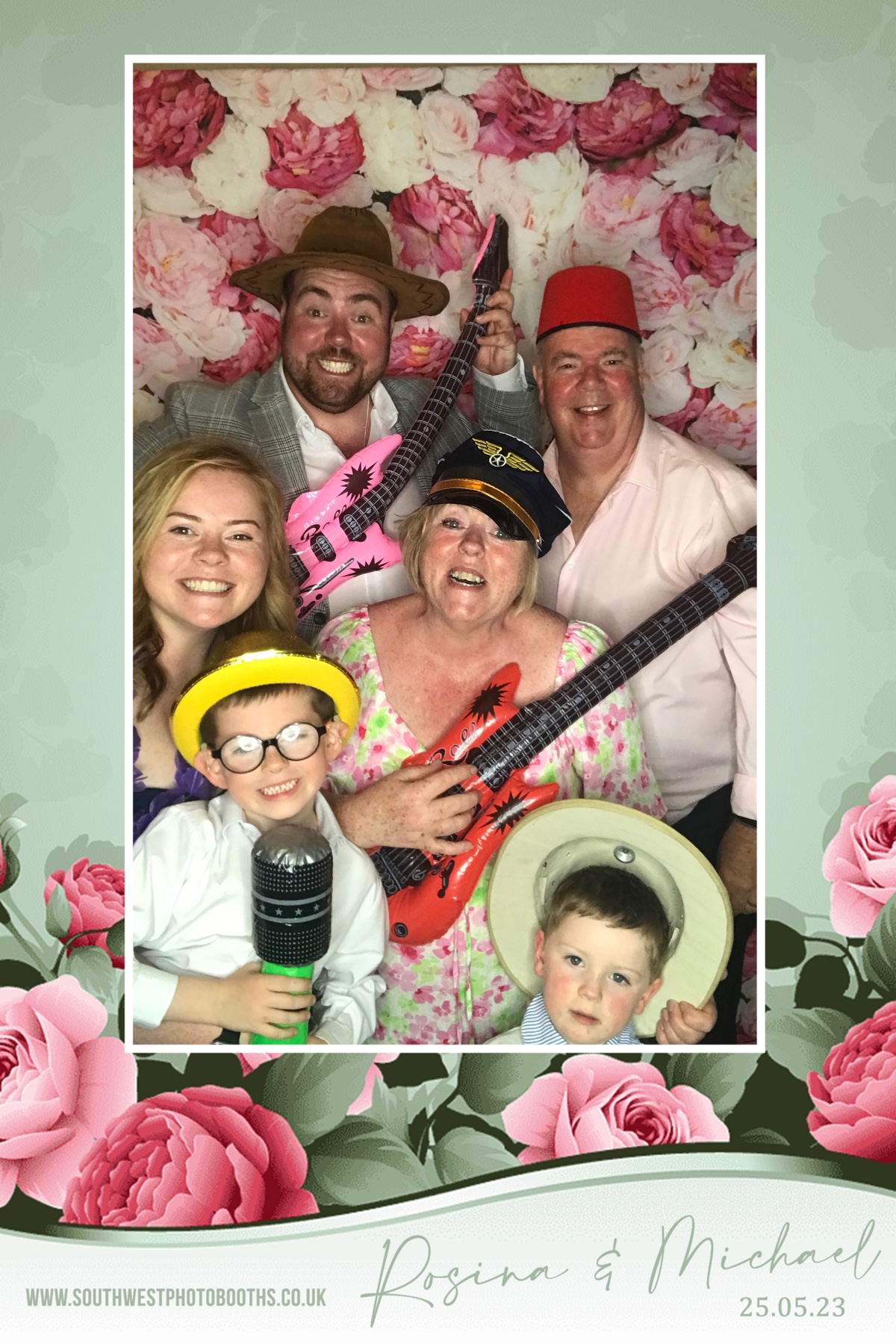 Rosina and Michael | View more photos from the event at gallery.southwestphotobooths.co.uk/u/SWPB/Rosina-and-Michael