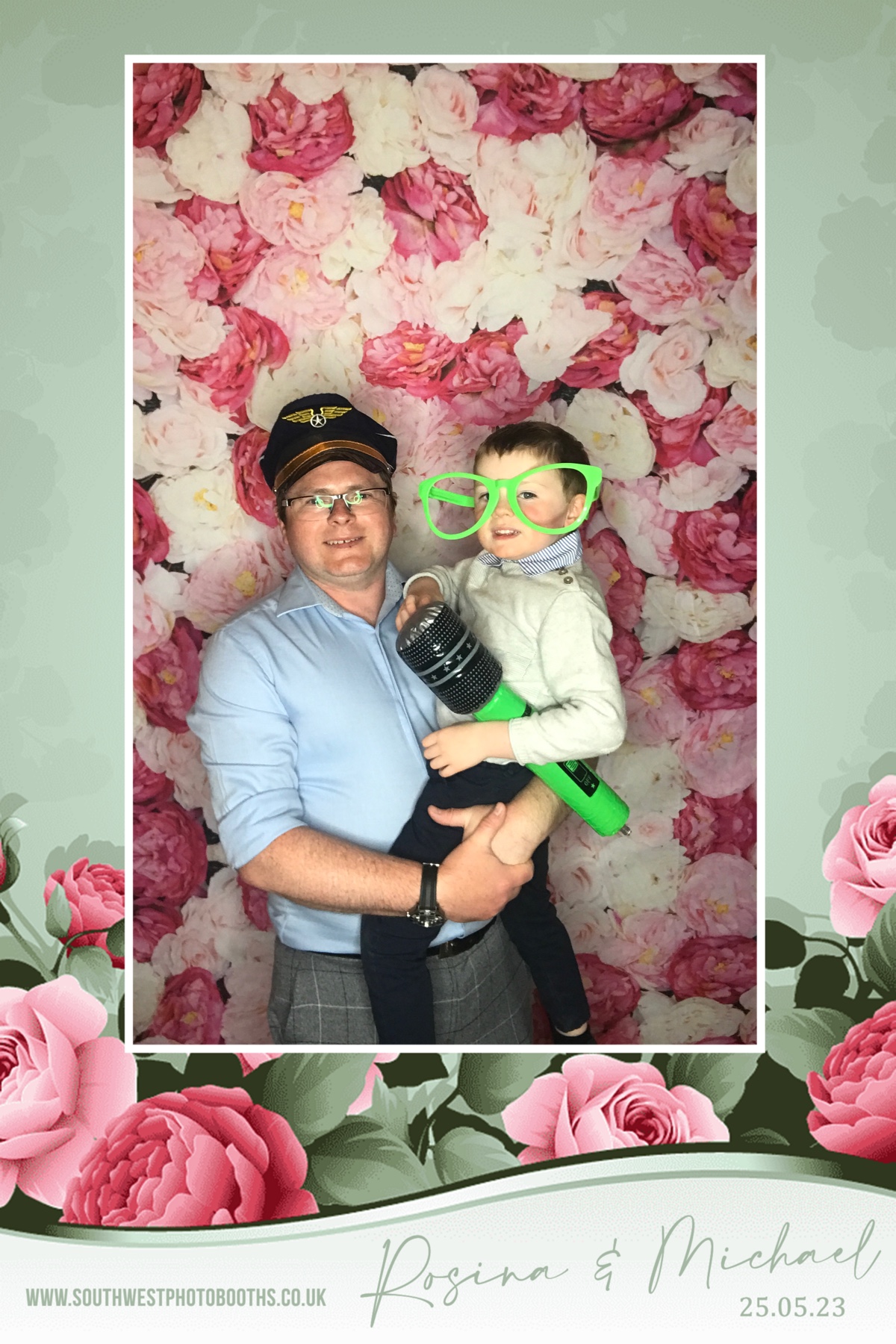 Rosina and Michael | View more photos from the event at gallery.southwestphotobooths.co.uk/u/SWPB/Rosina-and-Michael