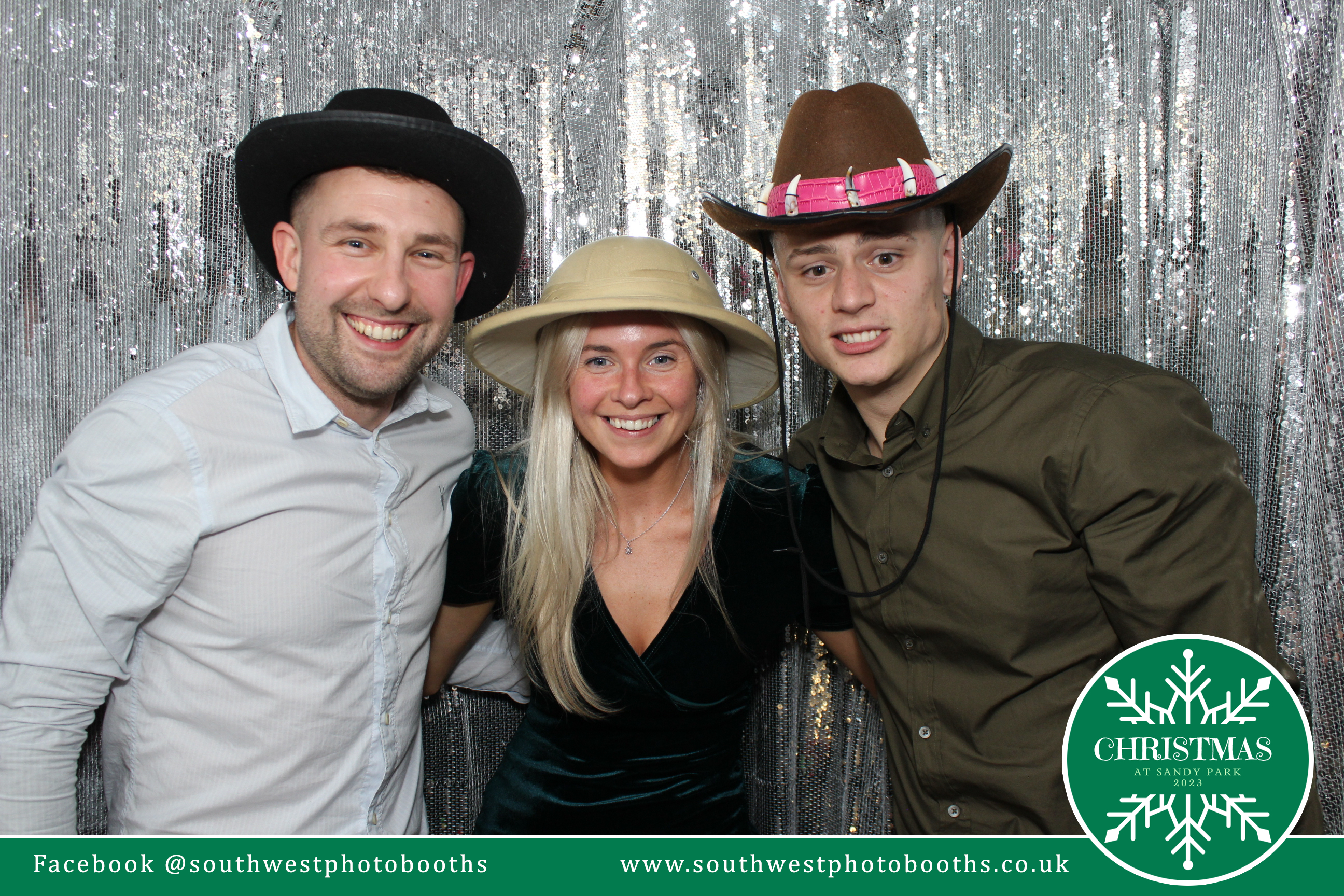 Sandy Park Christmas Party Nights - Friday 8th December | View more photos from the event at gallery.southwestphotobooths.co.uk/u/SWPB/Sandy-Park-Christmas-Party-Nights-Friday-8th-December