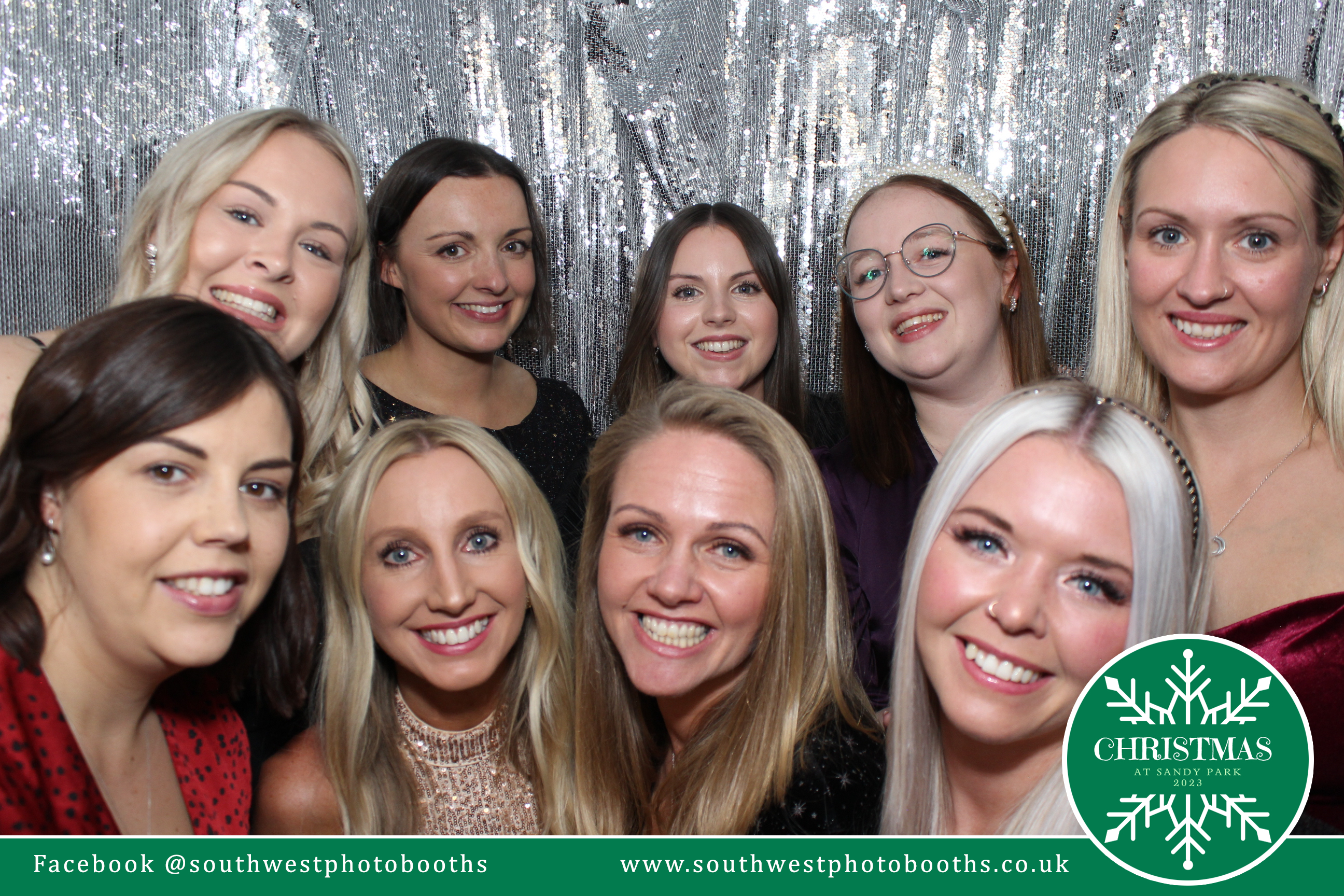 Sandy Park Christmas Party Nights - Friday 8th December | View more photos from the event at gallery.southwestphotobooths.co.uk/u/SWPB/Sandy-Park-Christmas-Party-Nights-Friday-8th-December