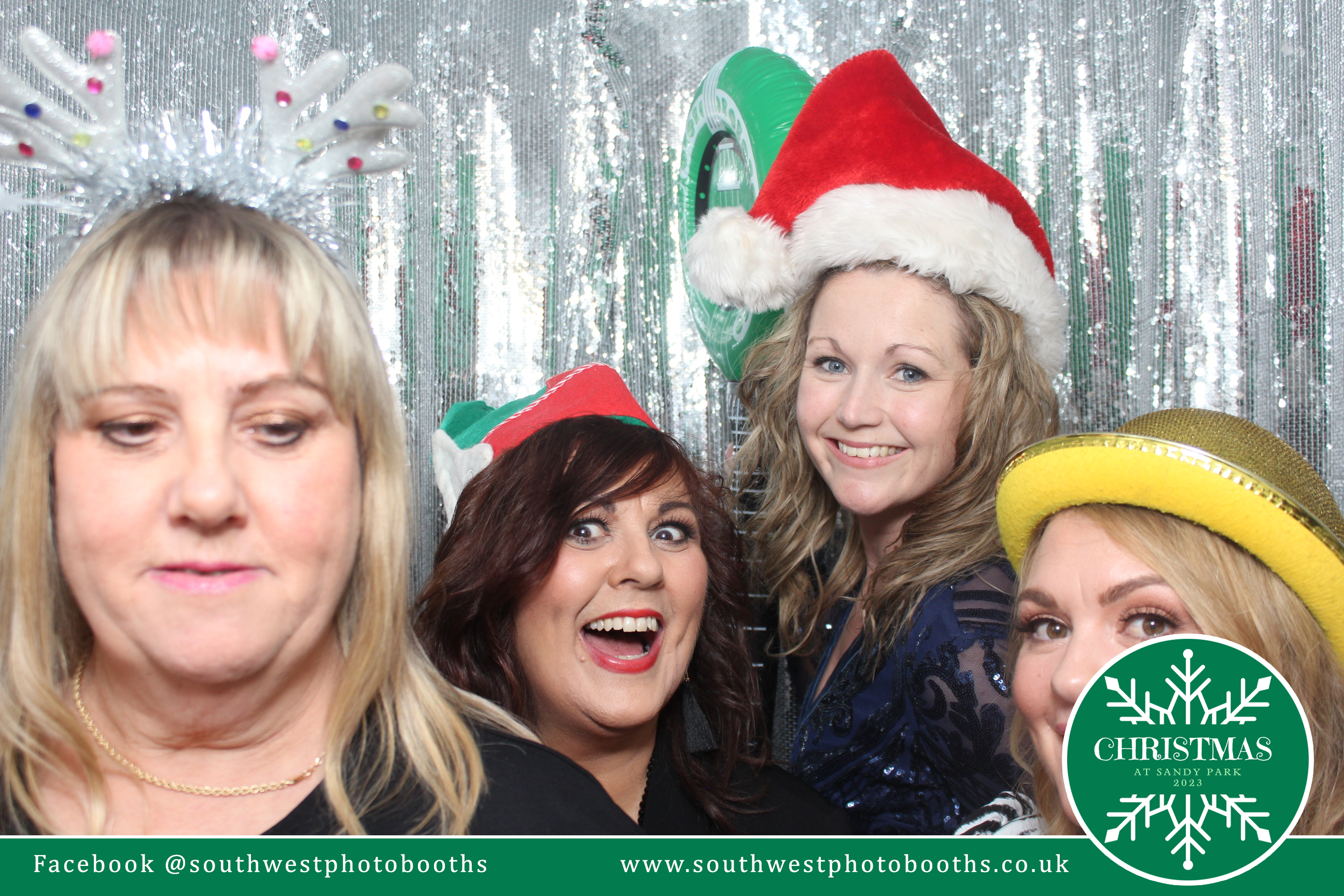 Sandy Park Christmas Party Nights - Saturday 16th December | View more photos from the event at gallery.southwestphotobooths.co.uk/u/SWPB/Sandy-Park-Christmas-Party-Nights-Saturday-16th-December
