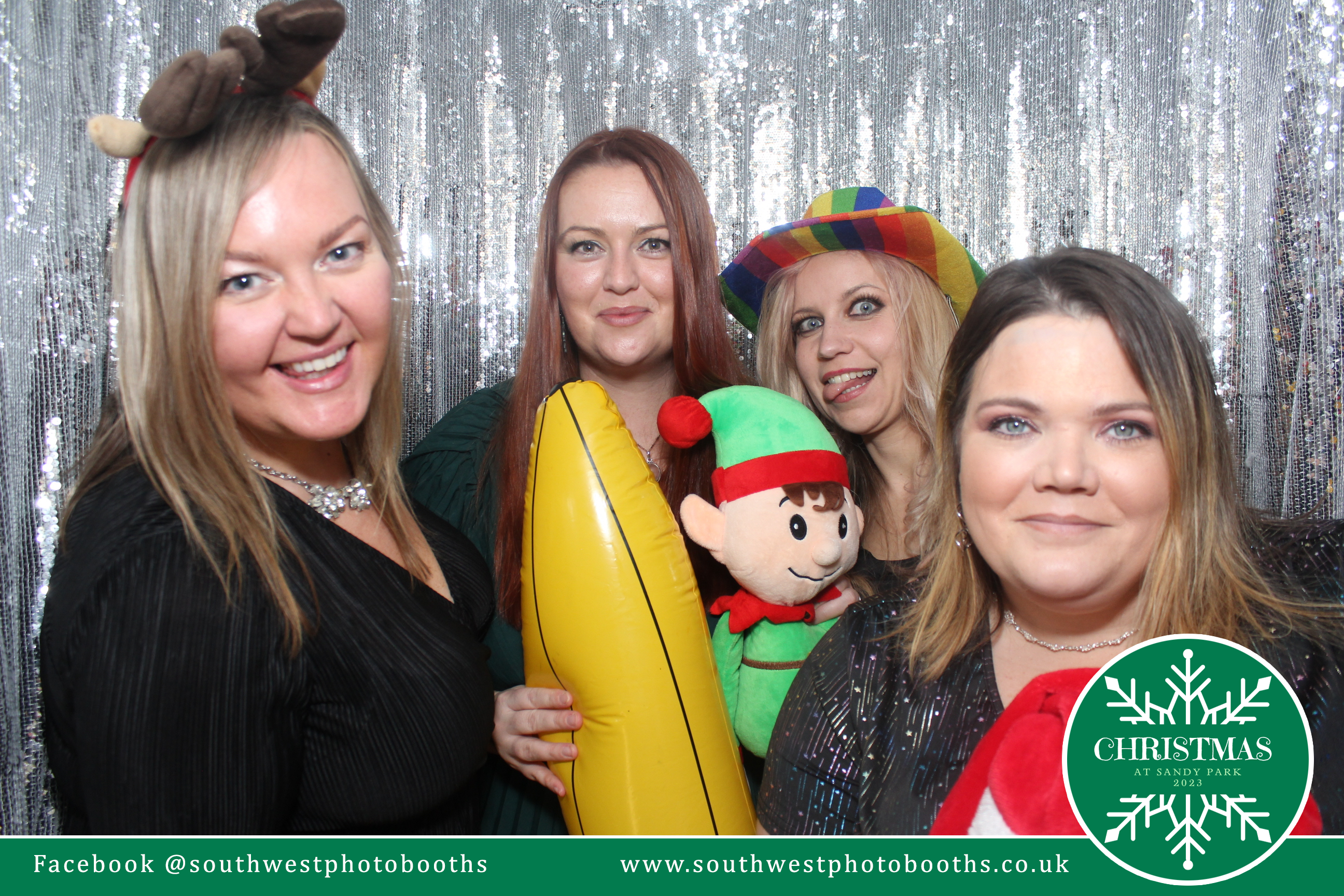Sandy Park Christmas Party Nights - Thursday 21st December | View more photos from the event at gallery.southwestphotobooths.co.uk/u/SWPB/Sandy-Park-Christmas-Party-Nights-Thursday-21st-December
