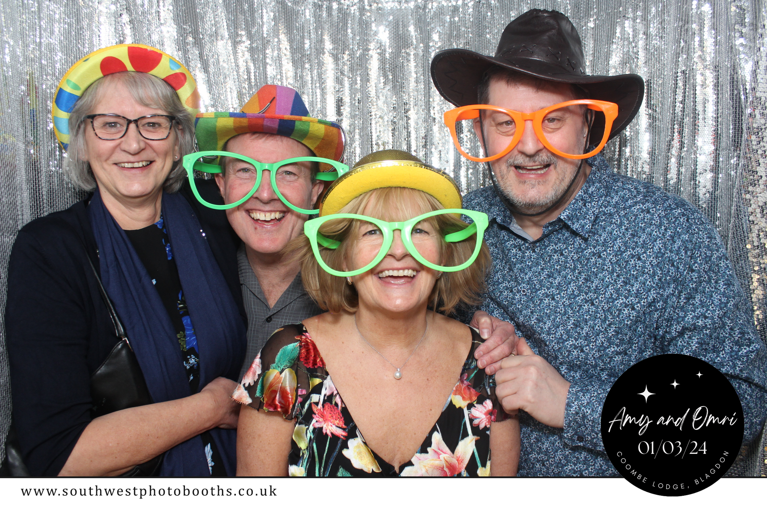 Amy and Omri | View more photos from the event at gallery.southwestphotobooths.co.uk/u/SWPB/Amy-and-Omri