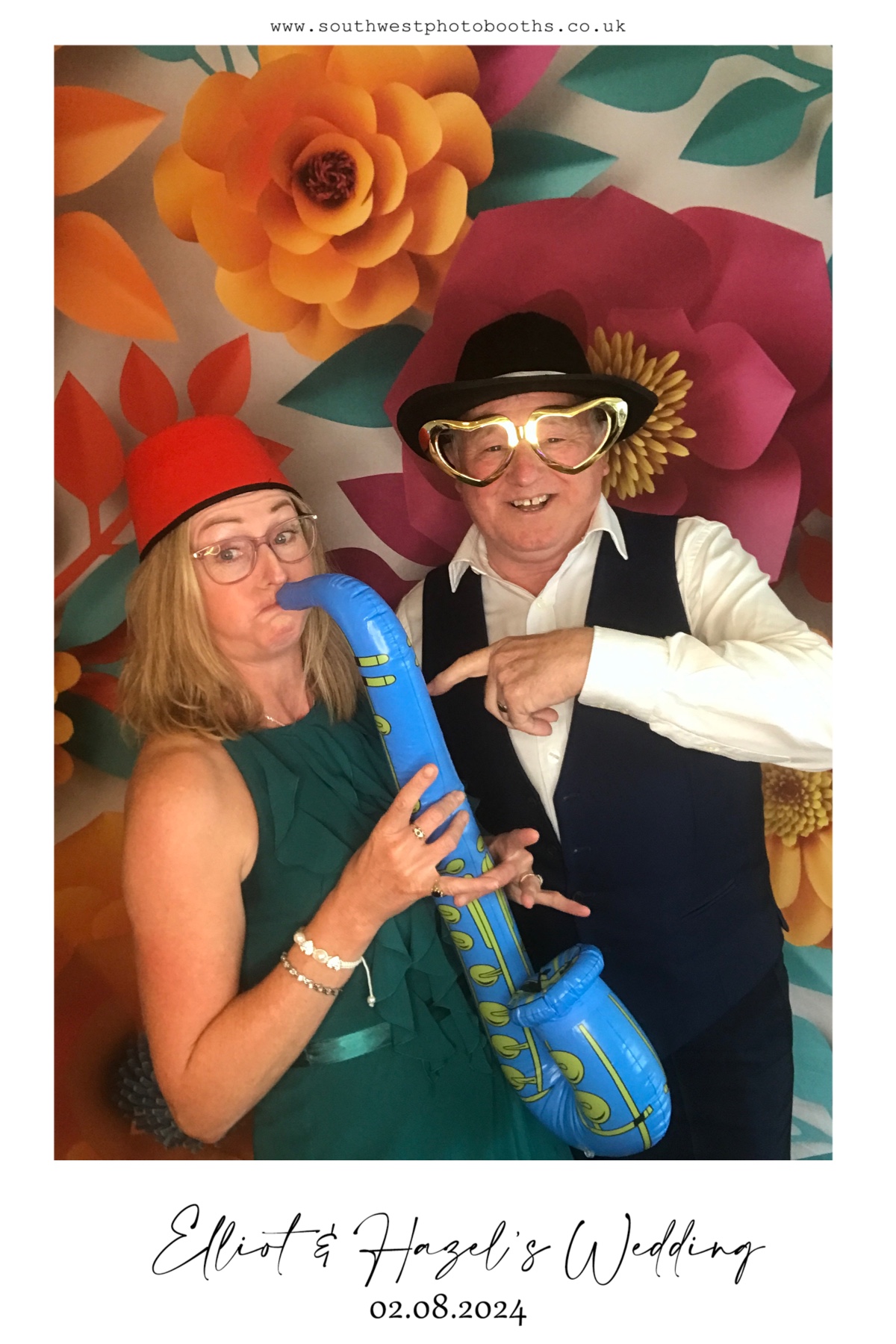 Elliot & Hazel's Wedding | View more photos from the event at gallery.southwestphotobooths.co.uk/u/SWPB/Elliot-Hazels-Wedding