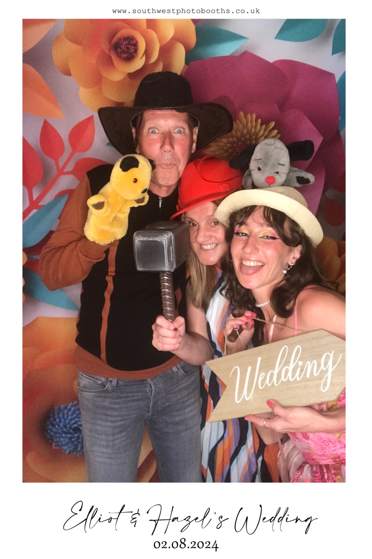 Elliot & Hazel's Wedding | View more photos from the event at gallery.southwestphotobooths.co.uk/u/SWPB/Elliot-Hazels-Wedding