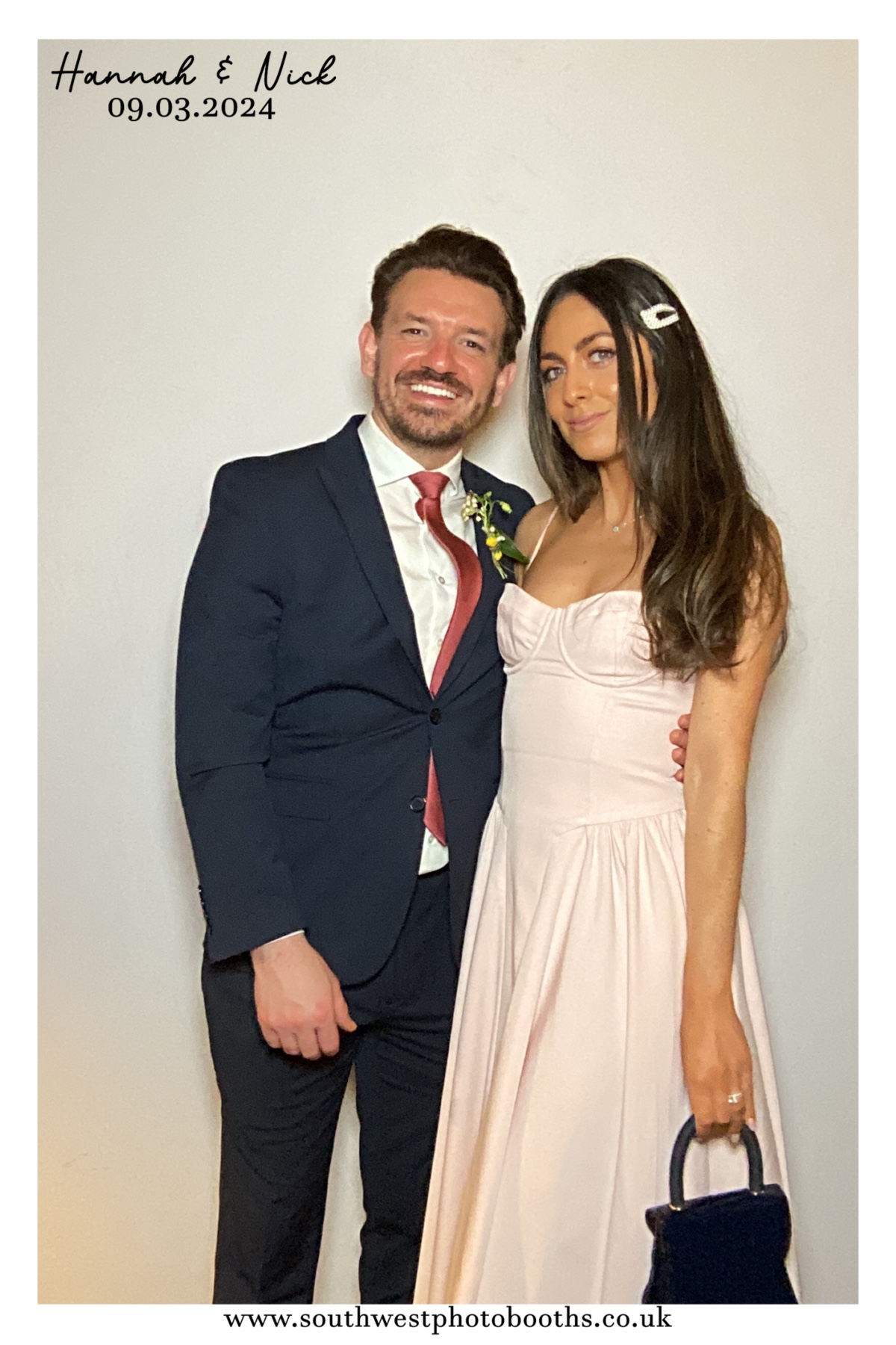 Hannah and Nick | View more photos from the event at gallery.southwestphotobooths.co.uk/u/SWPB/Hannah-and-Nick