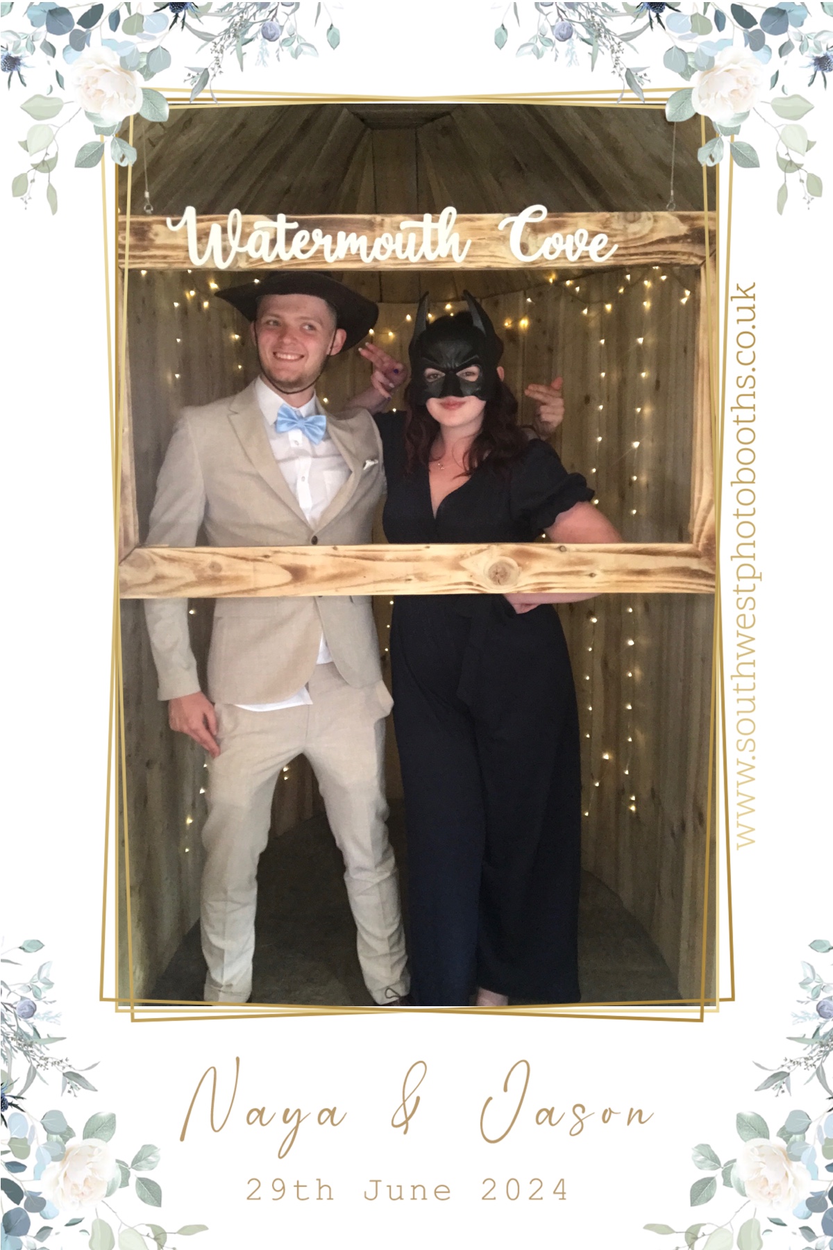 Naya and Jason | View more photos from the event at gallery.southwestphotobooths.co.uk/u/SWPB/Naya-and-Jason