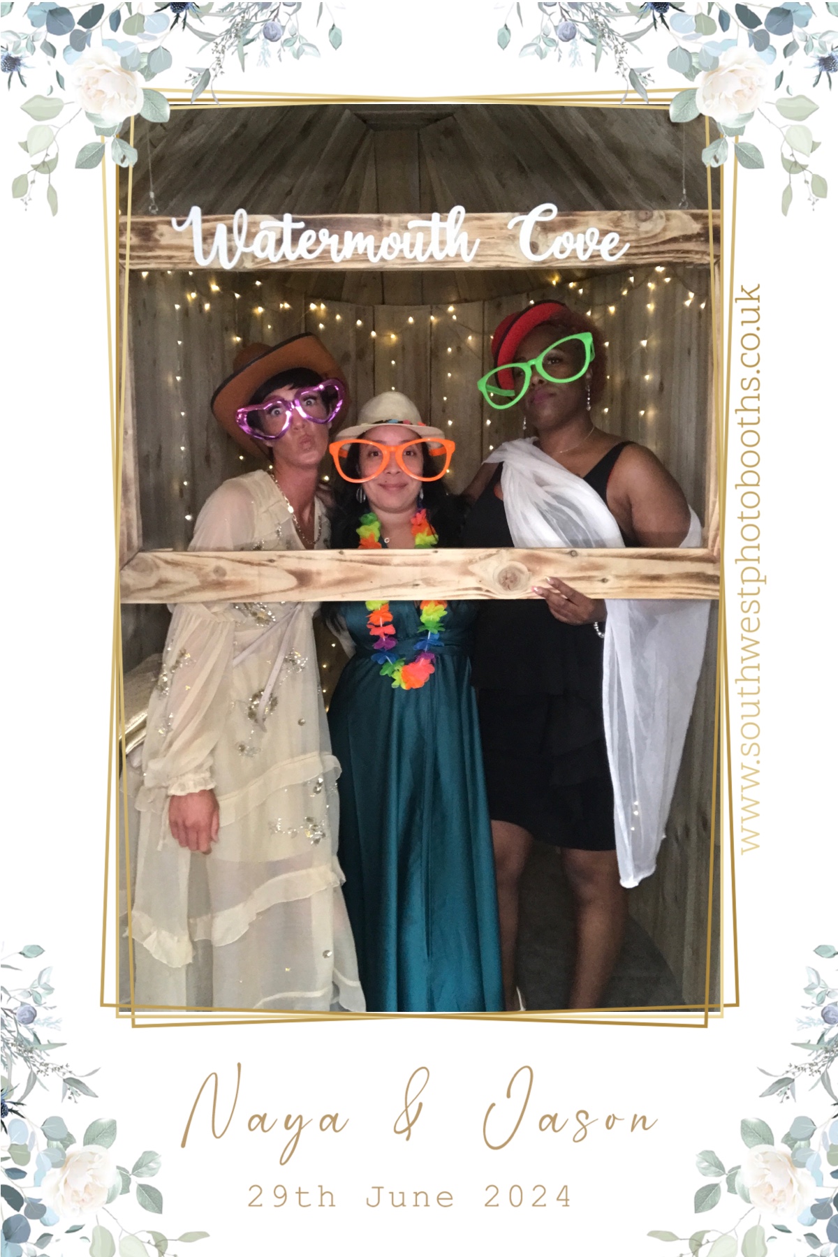 Naya and Jason | View more photos from the event at gallery.southwestphotobooths.co.uk/u/SWPB/Naya-and-Jason