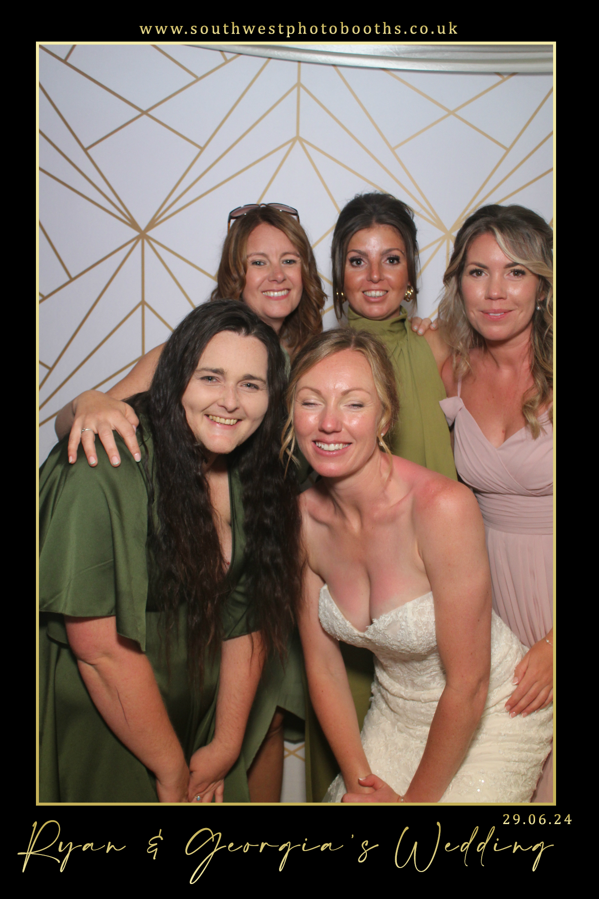 Ryan and Georgia | View more photos from the event at gallery.southwestphotobooths.co.uk/u/SWPB/Ryan-and-Georgia