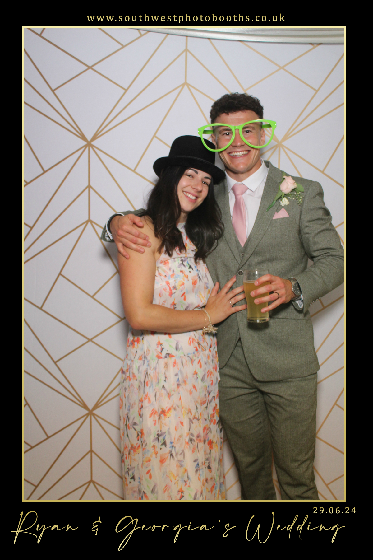 Ryan and Georgia | View more photos from the event at gallery.southwestphotobooths.co.uk/u/SWPB/Ryan-and-Georgia