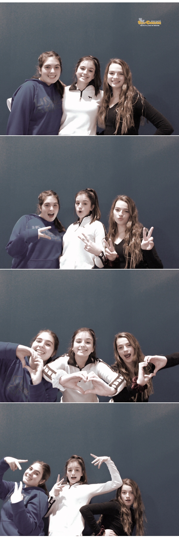 Crossroads Friendsgiving | View more photos from the event at gallery.saycheesephotobooth.com/u/SayCheesePhotoBooth/Crossroads-Friendsgiving