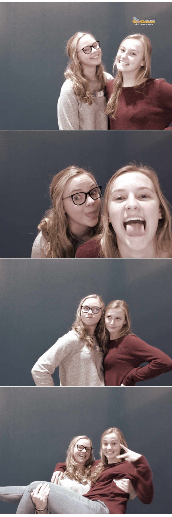 Crossroads Friendsgiving | View more photos from the event at gallery.saycheesephotobooth.com/u/SayCheesePhotoBooth/Crossroads-Friendsgiving