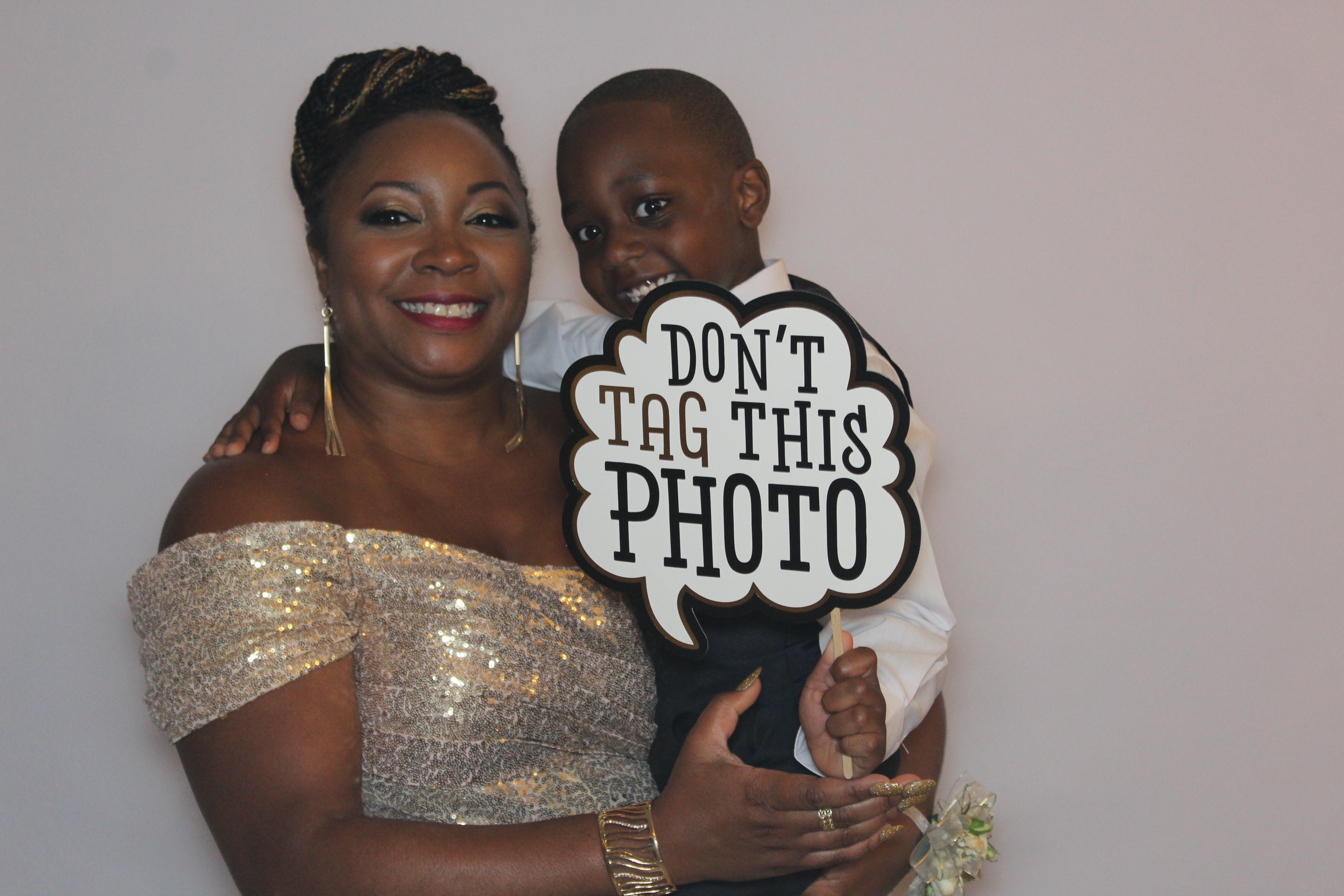 Emily and Wyatt  | View more photos from the event at gallery.saycheesephotobooth.com/u/SayCheesePhotoBooth/Emily-and-Wyatt-0