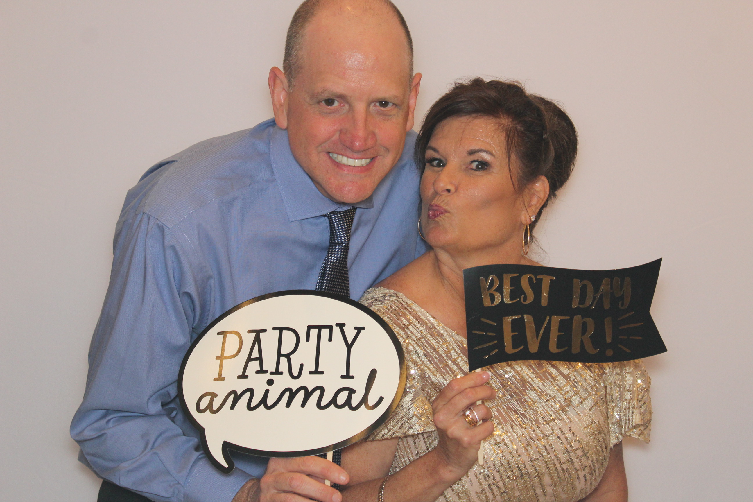 Emily and Wyatt  | View more photos from the event at gallery.saycheesephotobooth.com/u/SayCheesePhotoBooth/Emily-and-Wyatt-0