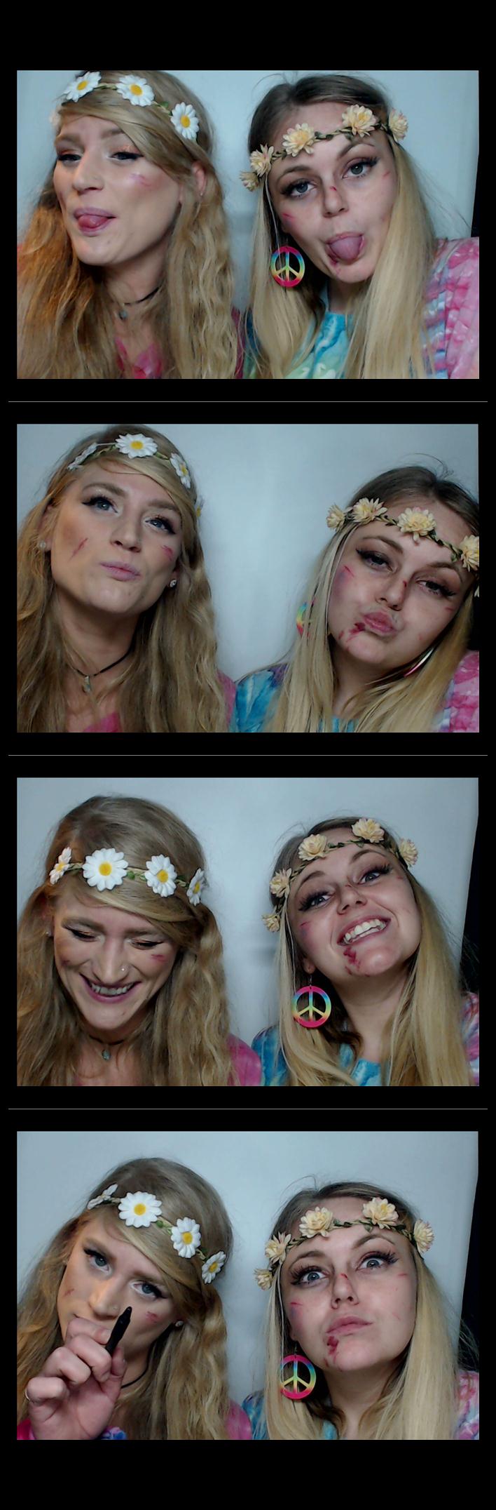 Four Bridges Halloween Party  | View more photos from the event at gallery.saycheesephotobooth.com/u/SayCheesePhotoBooth/Four-Bridges-Halloween-Party