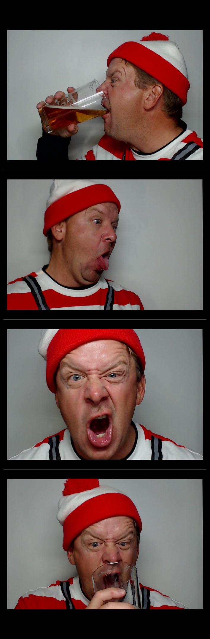 Four Bridges Halloween Party  | View more photos from the event at gallery.saycheesephotobooth.com/u/SayCheesePhotoBooth/Four-Bridges-Halloween-Party