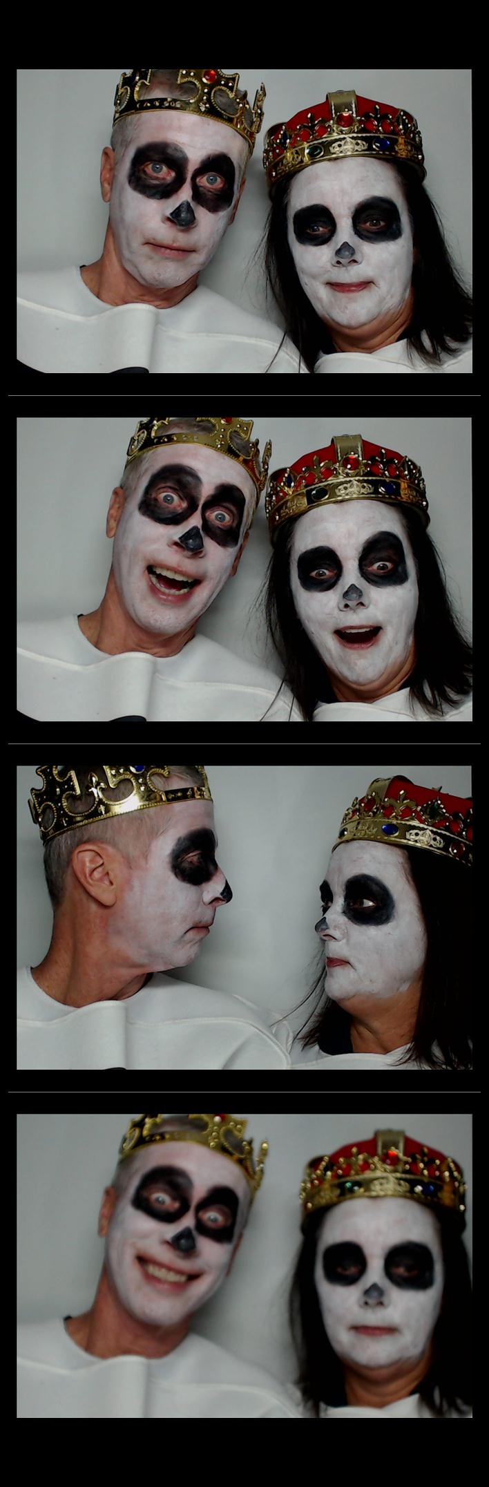 Four Bridges Halloween Party  | View more photos from the event at gallery.saycheesephotobooth.com/u/SayCheesePhotoBooth/Four-Bridges-Halloween-Party