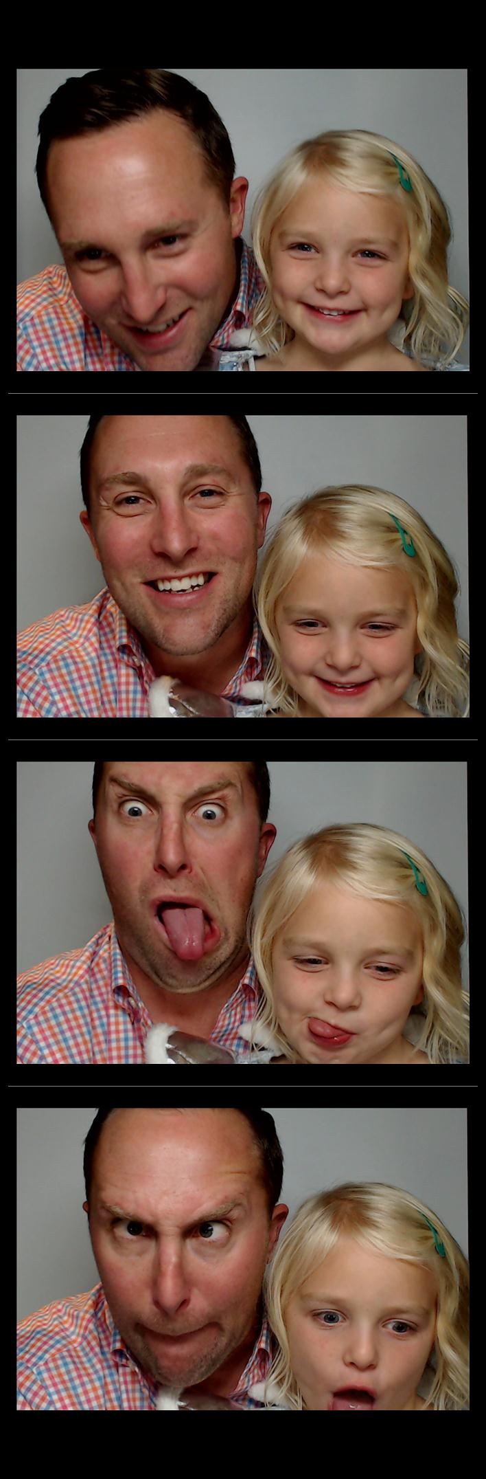 Four Bridges Halloween Party  | View more photos from the event at gallery.saycheesephotobooth.com/u/SayCheesePhotoBooth/Four-Bridges-Halloween-Party