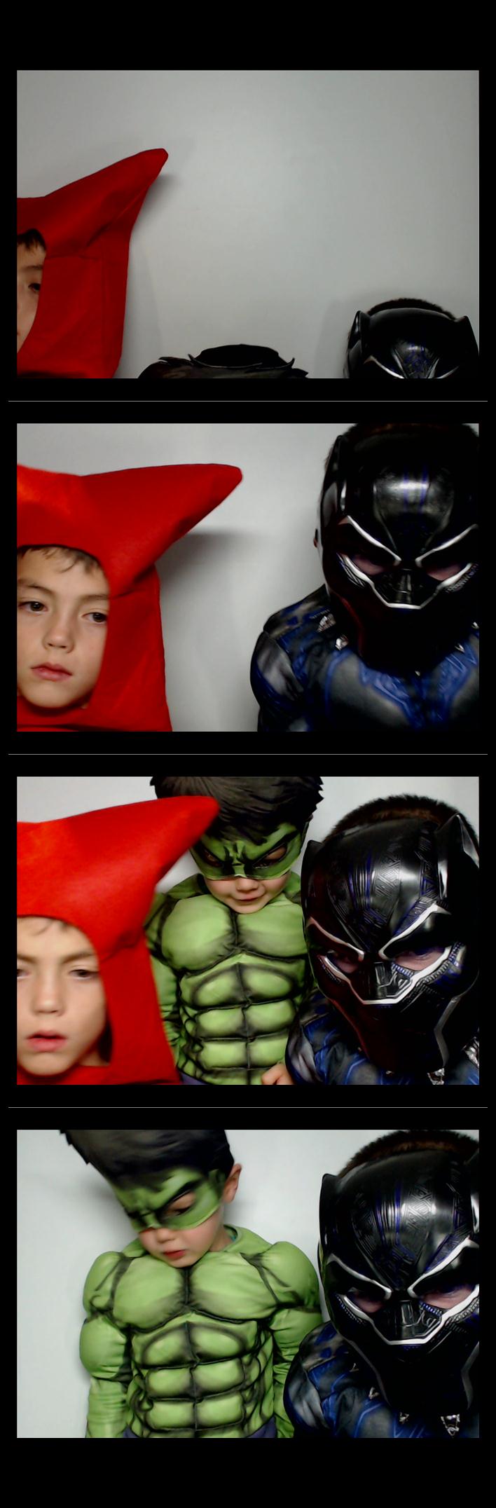 Four Bridges Halloween Party  | View more photos from the event at gallery.saycheesephotobooth.com/u/SayCheesePhotoBooth/Four-Bridges-Halloween-Party