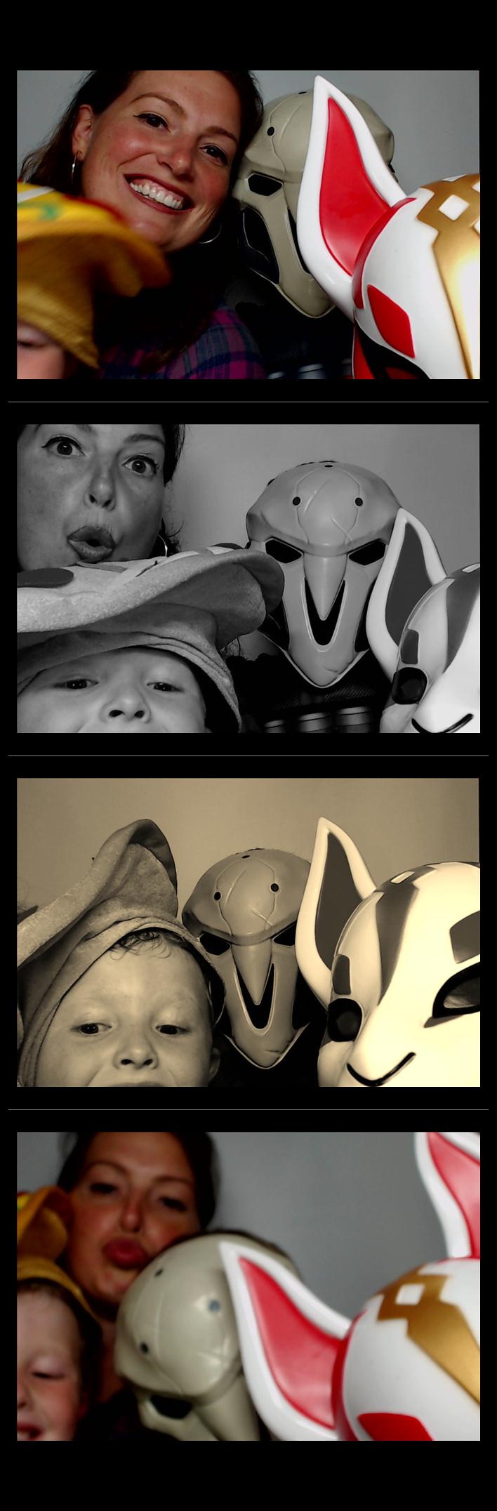 Four Bridges Halloween Party  | View more photos from the event at gallery.saycheesephotobooth.com/u/SayCheesePhotoBooth/Four-Bridges-Halloween-Party