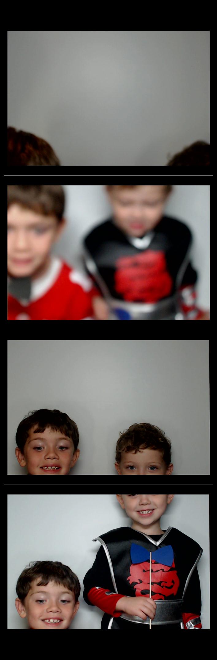 Four Bridges Halloween Party  | View more photos from the event at gallery.saycheesephotobooth.com/u/SayCheesePhotoBooth/Four-Bridges-Halloween-Party