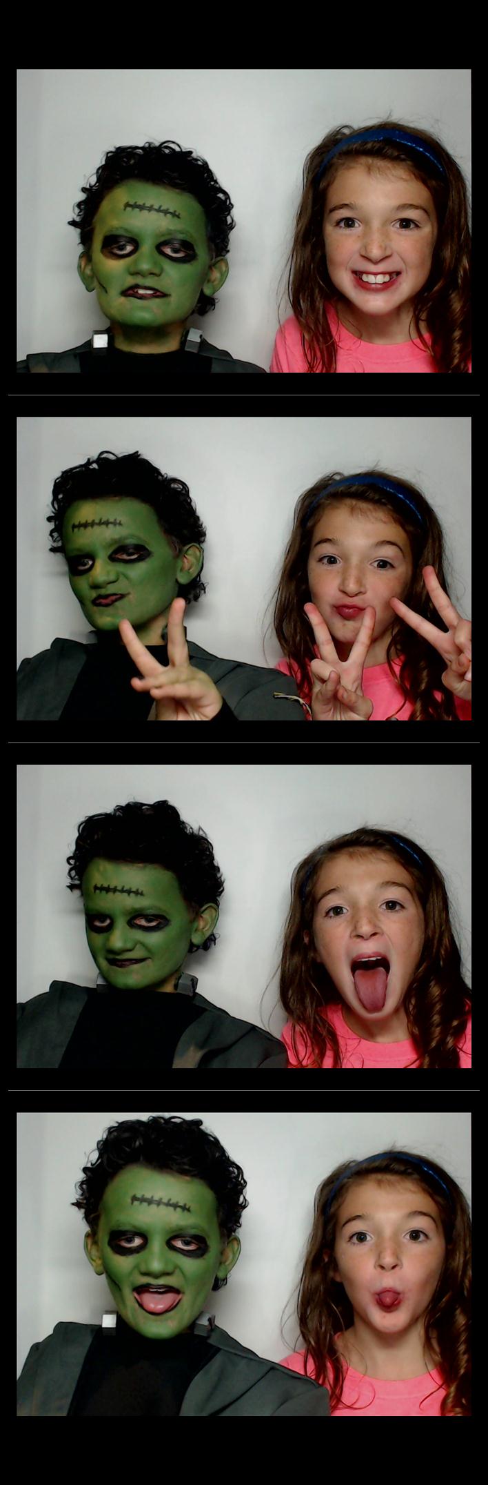 Four Bridges Halloween Party  | View more photos from the event at gallery.saycheesephotobooth.com/u/SayCheesePhotoBooth/Four-Bridges-Halloween-Party