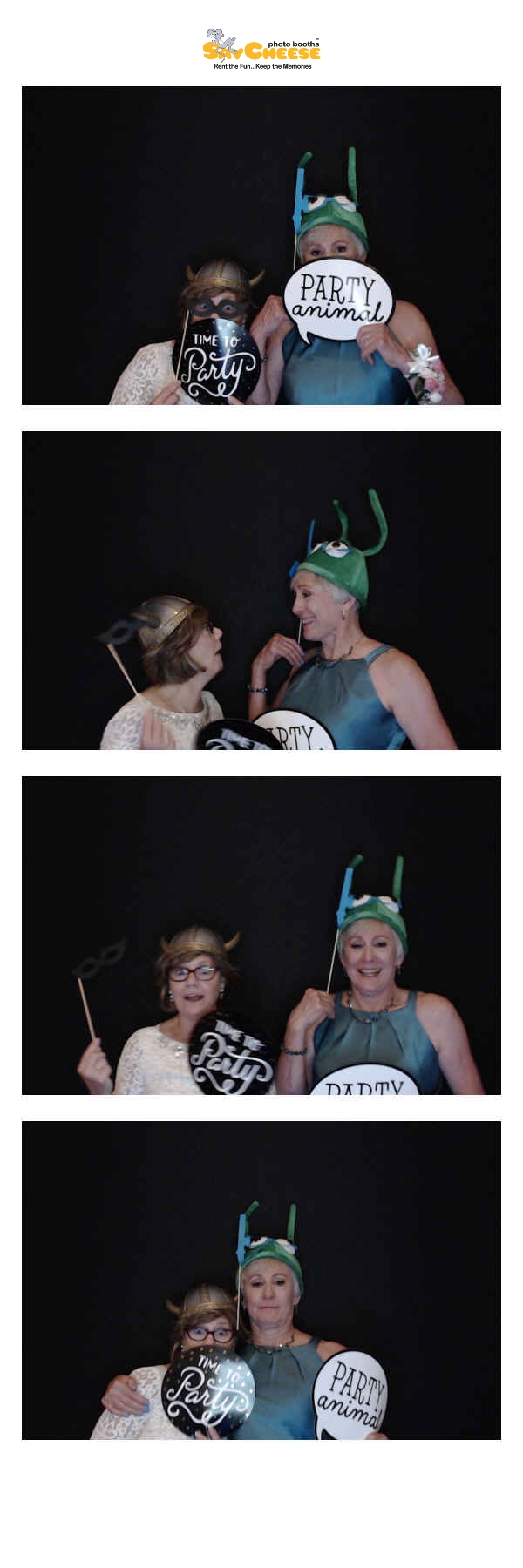 Gartner wedding  | View more photos from the event at gallery.saycheesephotobooth.com/u/SayCheesePhotoBooth/Gartner-wedding