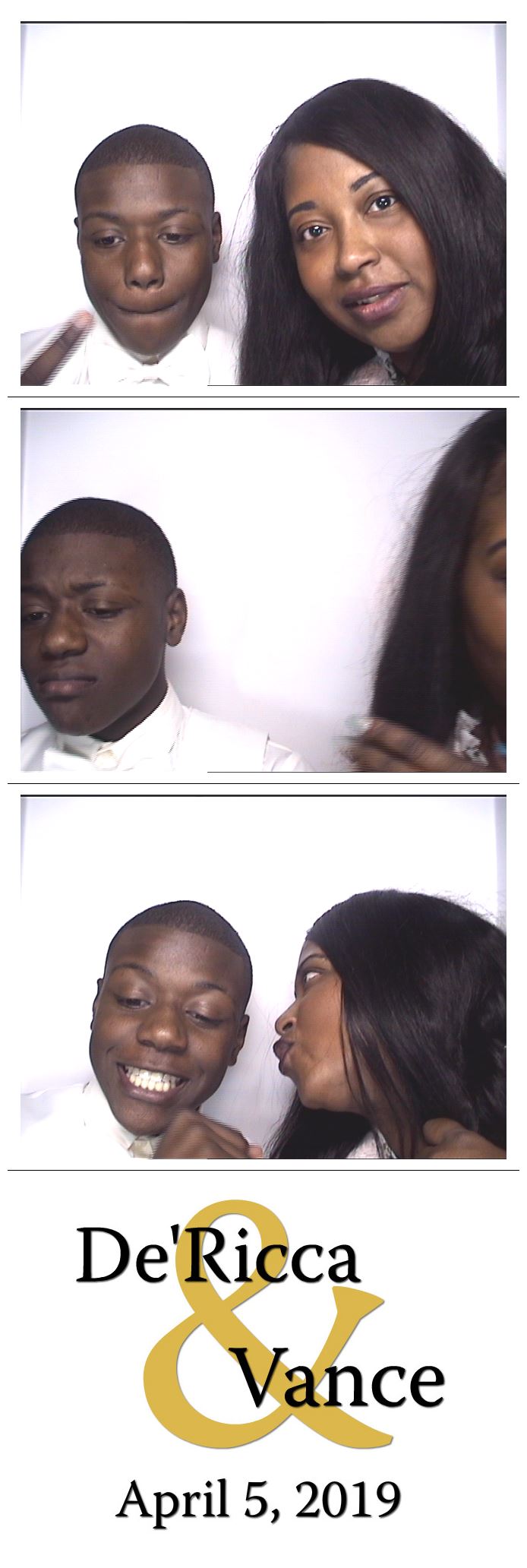 Groves Wedding  | View more photos from the event at gallery.saycheesephotobooth.com/u/SayCheesePhotoBooth/Groves-Wedding