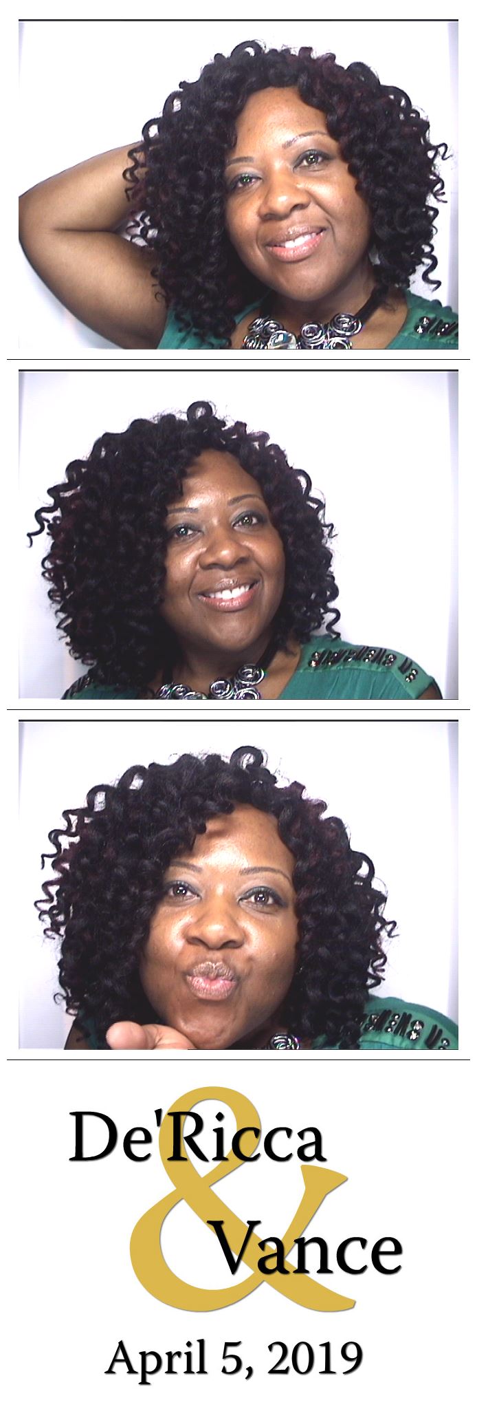 Groves Wedding  | View more photos from the event at gallery.saycheesephotobooth.com/u/SayCheesePhotoBooth/Groves-Wedding