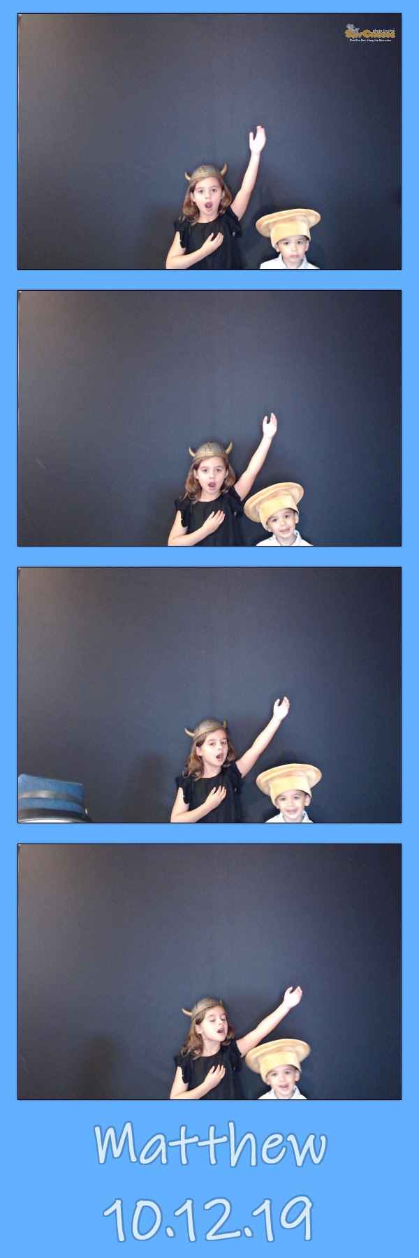 Hanna Mitzvah  | View more photos from the event at gallery.saycheesephotobooth.com/u/SayCheesePhotoBooth/Hanna-Mitzvah