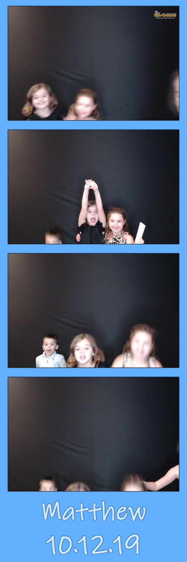 Hanna Mitzvah  | View more photos from the event at gallery.saycheesephotobooth.com/u/SayCheesePhotoBooth/Hanna-Mitzvah