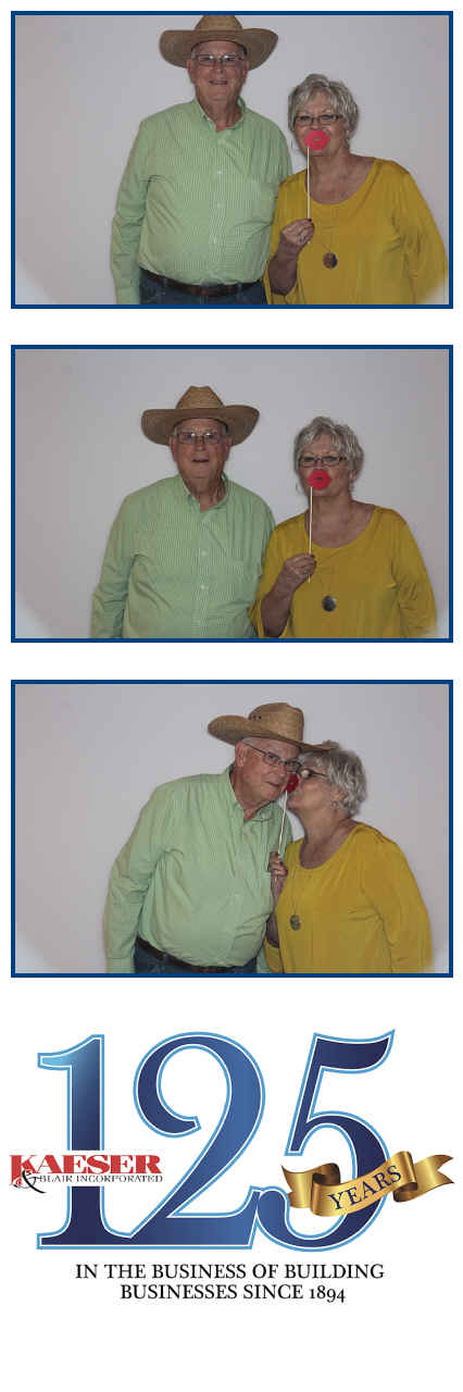 Kaeser & Blair  | View more photos from the event at gallery.saycheesephotobooth.com/u/SayCheesePhotoBooth/Kaeser-Blair