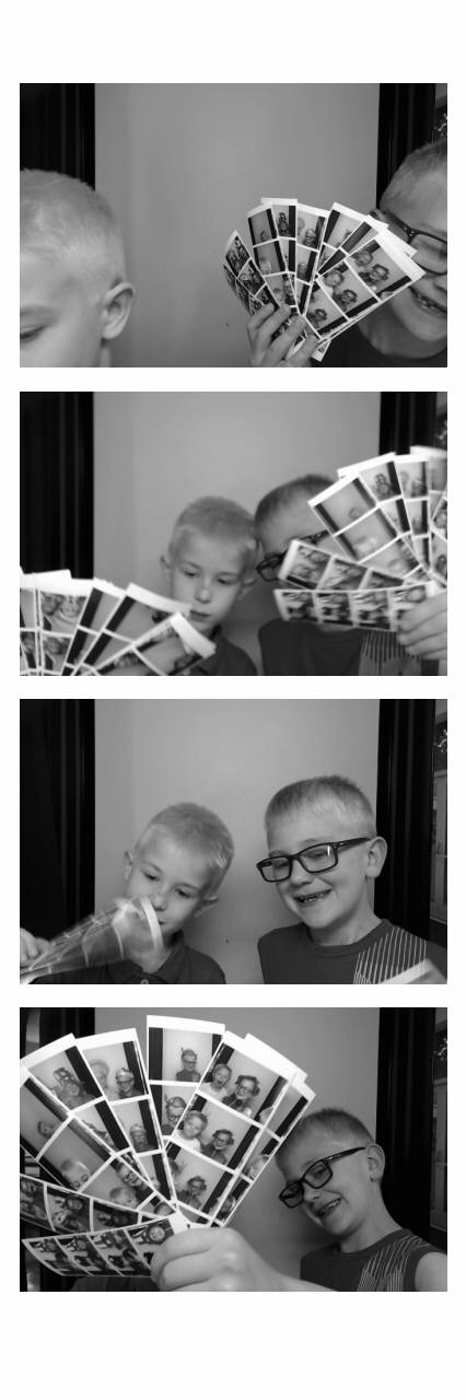 MacKenzie's Grad Party  | View more photos from the event at gallery.saycheesephotobooth.com/u/SayCheesePhotoBooth/MacKenzies-Grad-Party